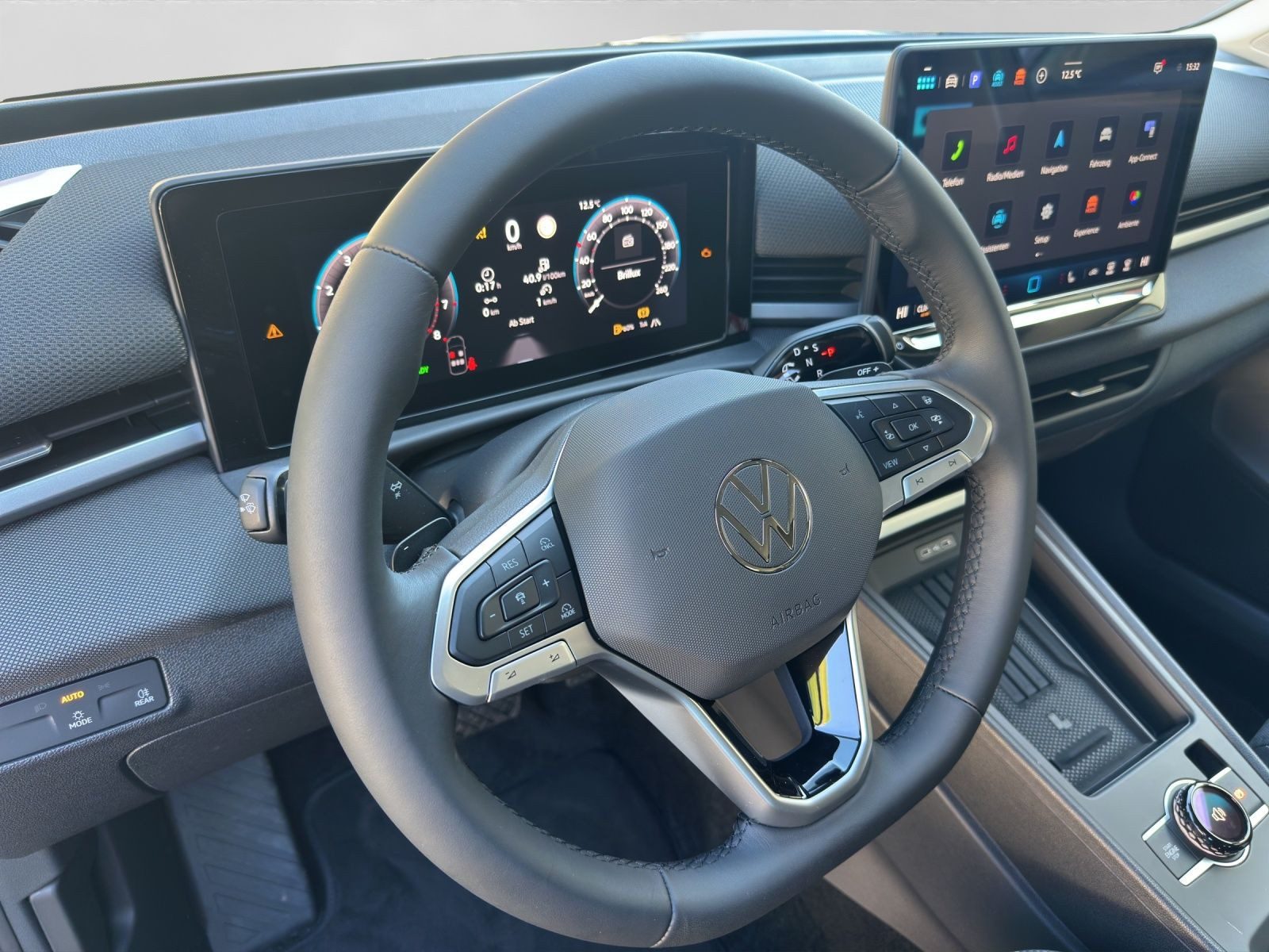 Volkswagen T-Roc – Foto 9