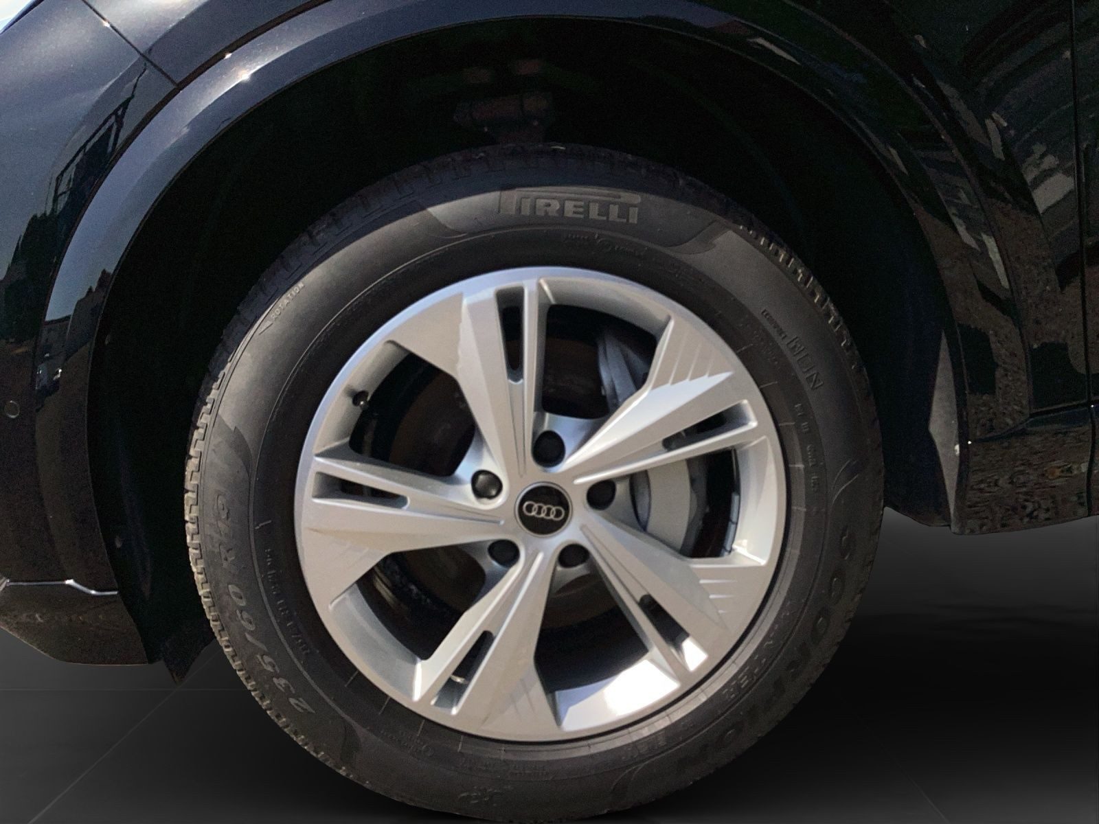 Audi Q6 e-tron – Foto 7