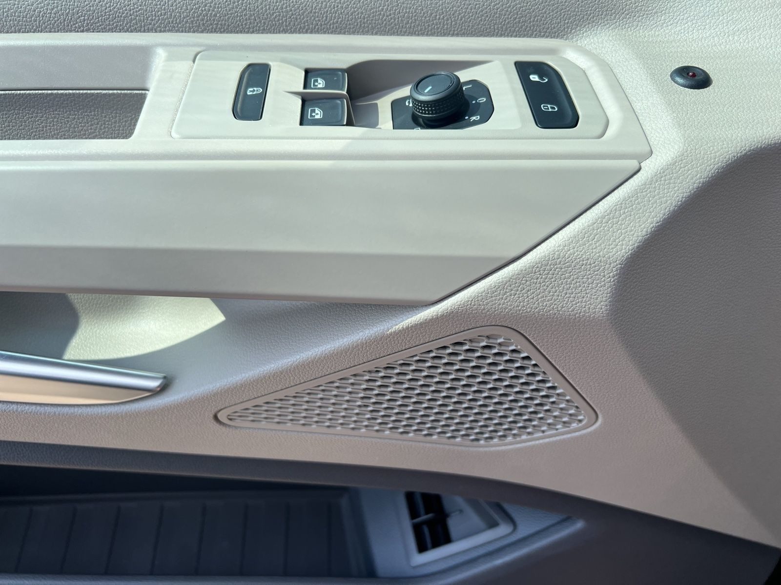 Volkswagen T7 Multivan – Bild 10