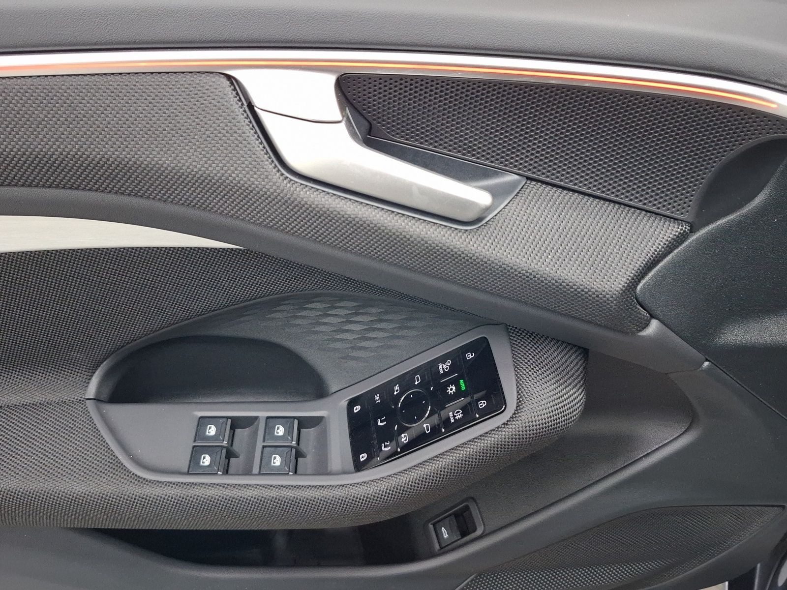 Audi A6 Avant – Foto 9