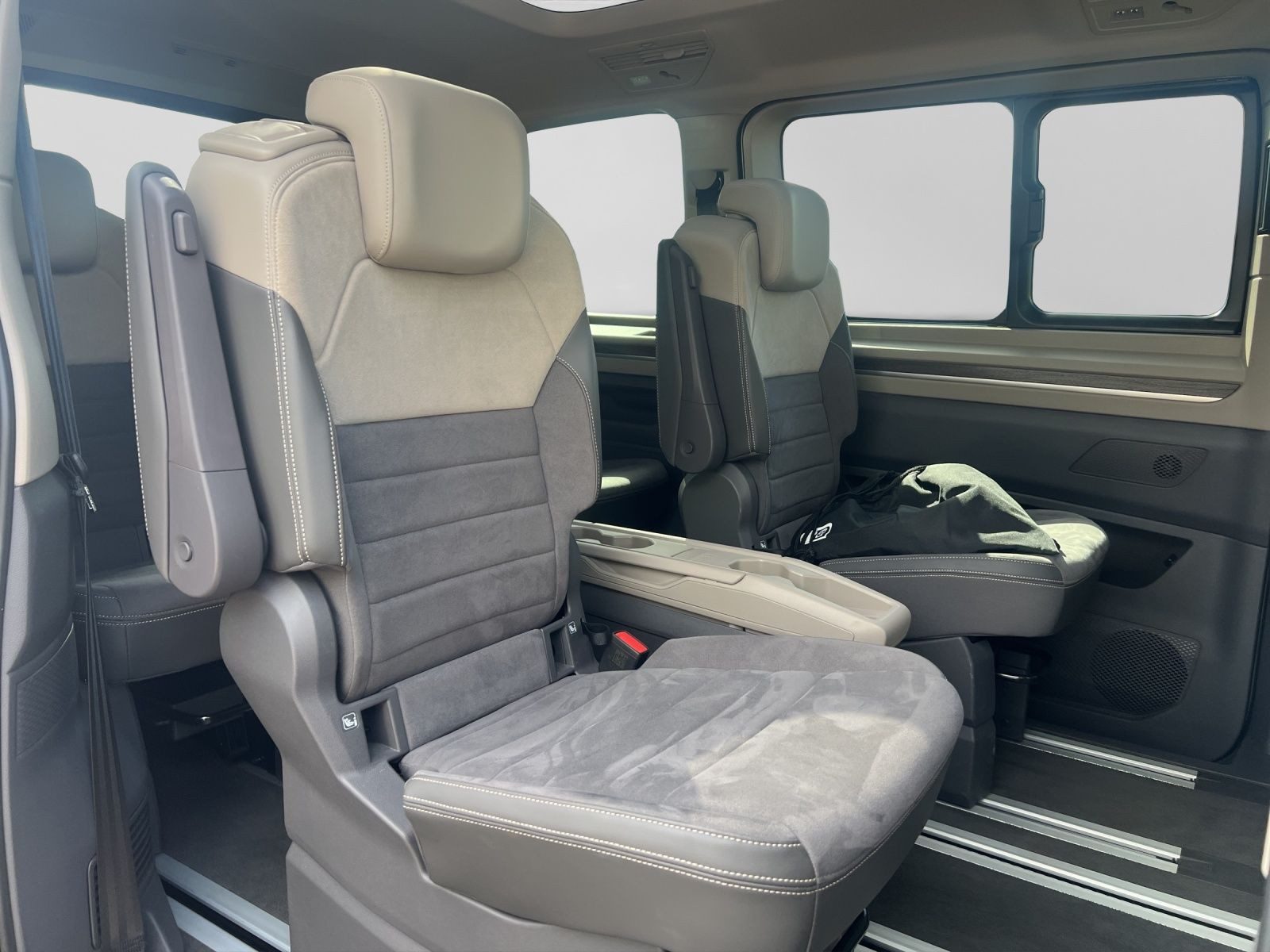 Volkswagen T7 Multivan – Bild 8