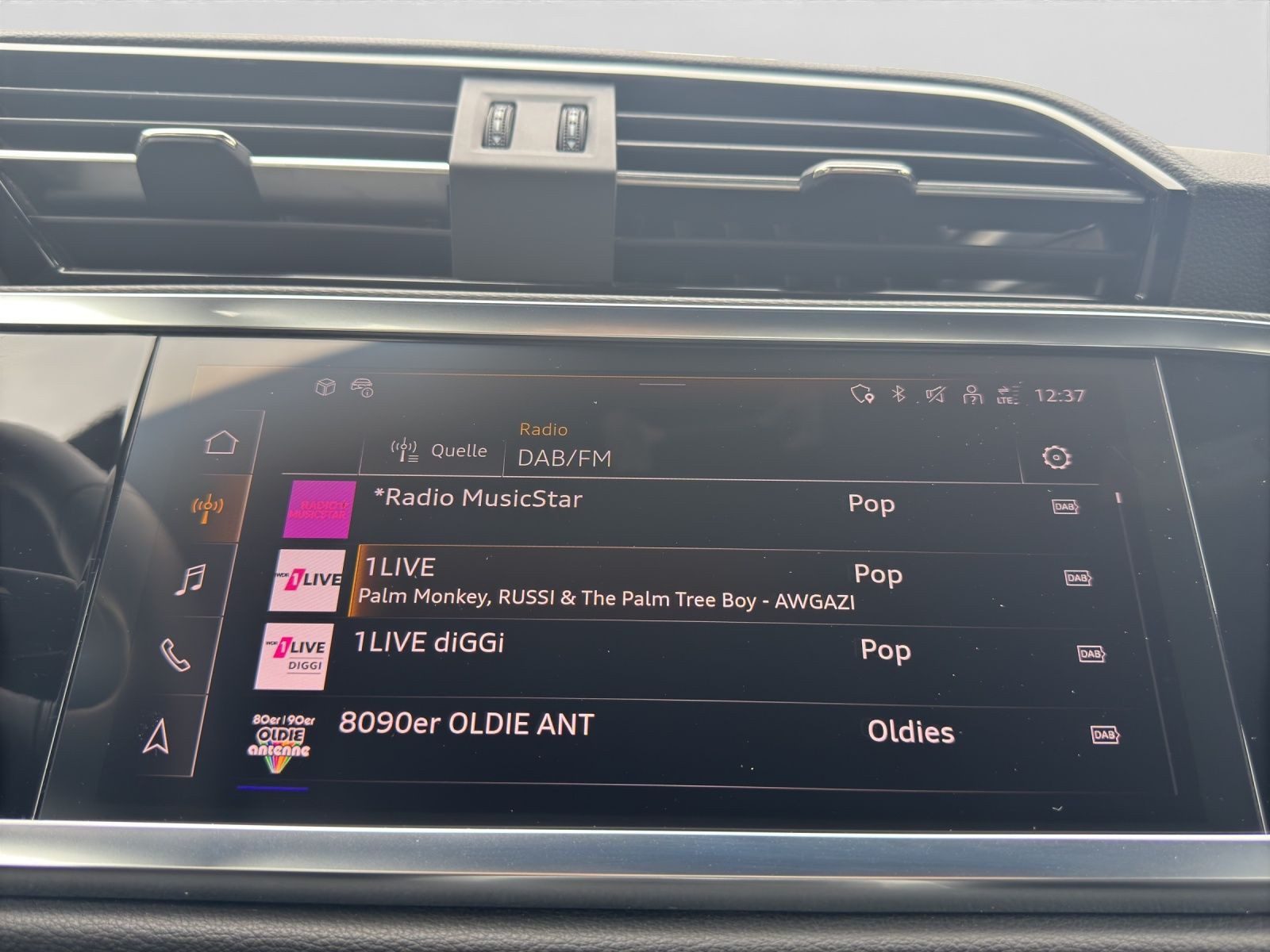 Audi Q3 – Foto 13