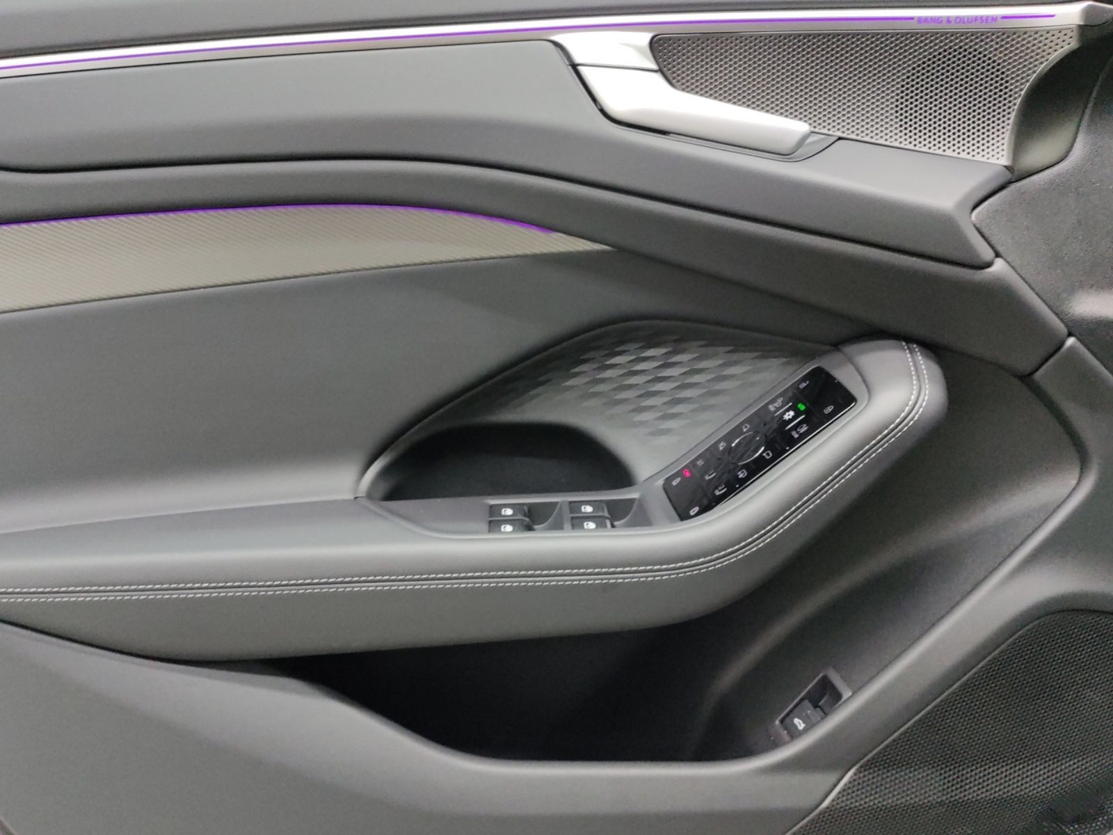 Audi A6 Avant – Foto 8