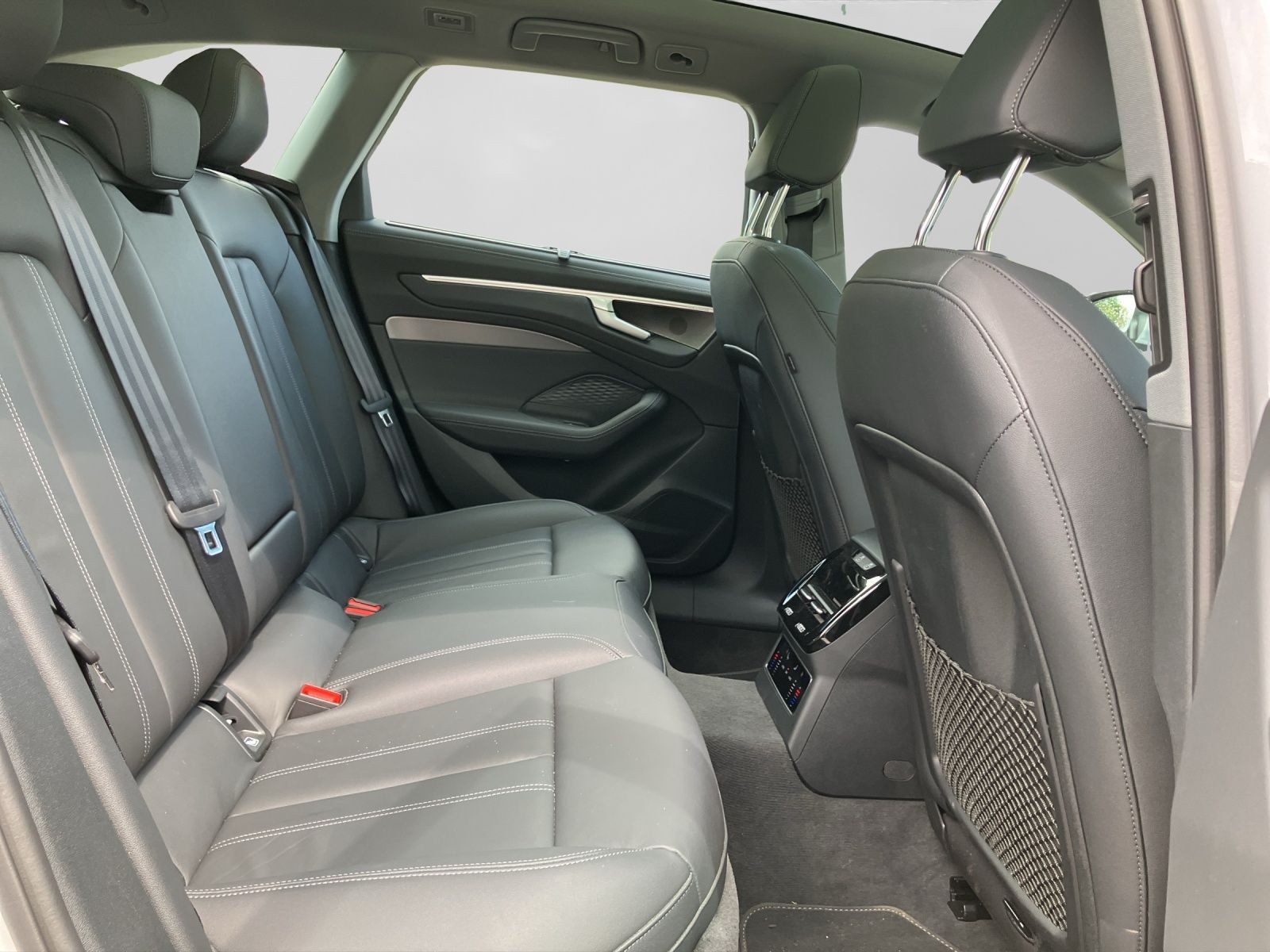 Audi A6 Avant – Bild 6