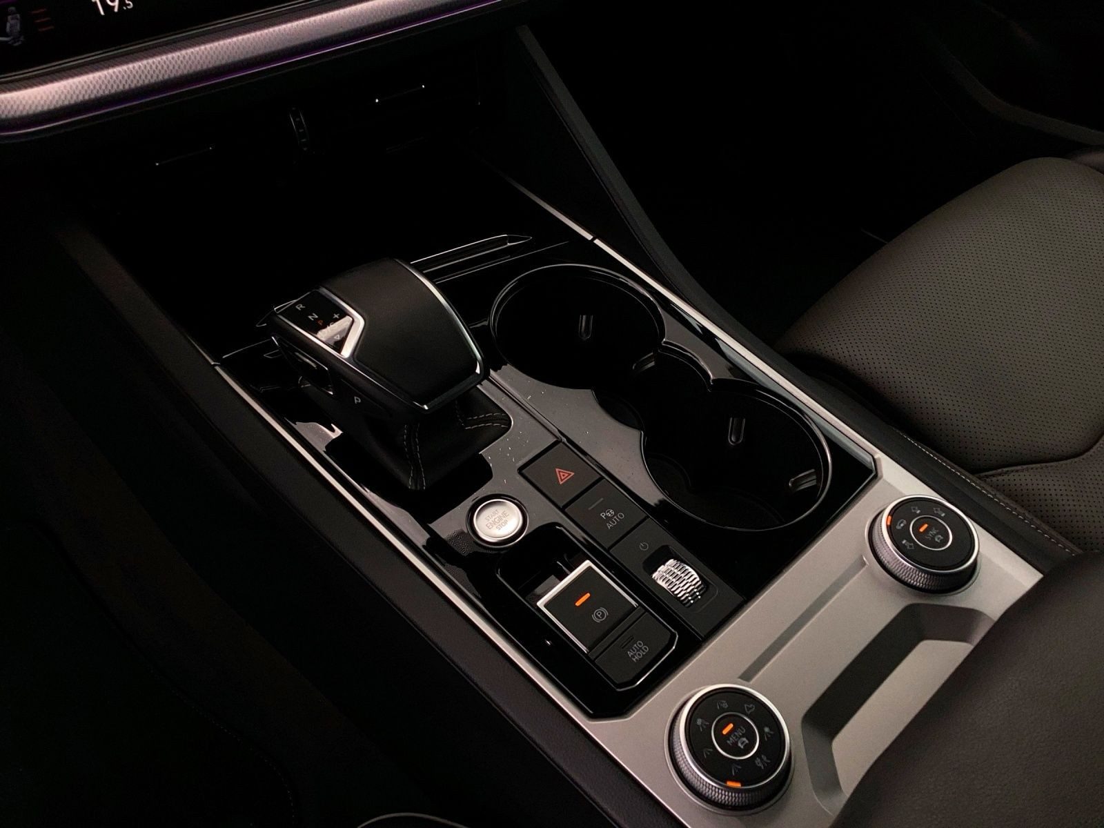 Volkswagen Touareg – Bild 11