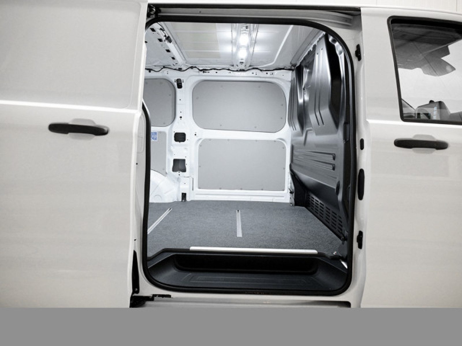 Volkswagen Transporter Kasten – Bild 11