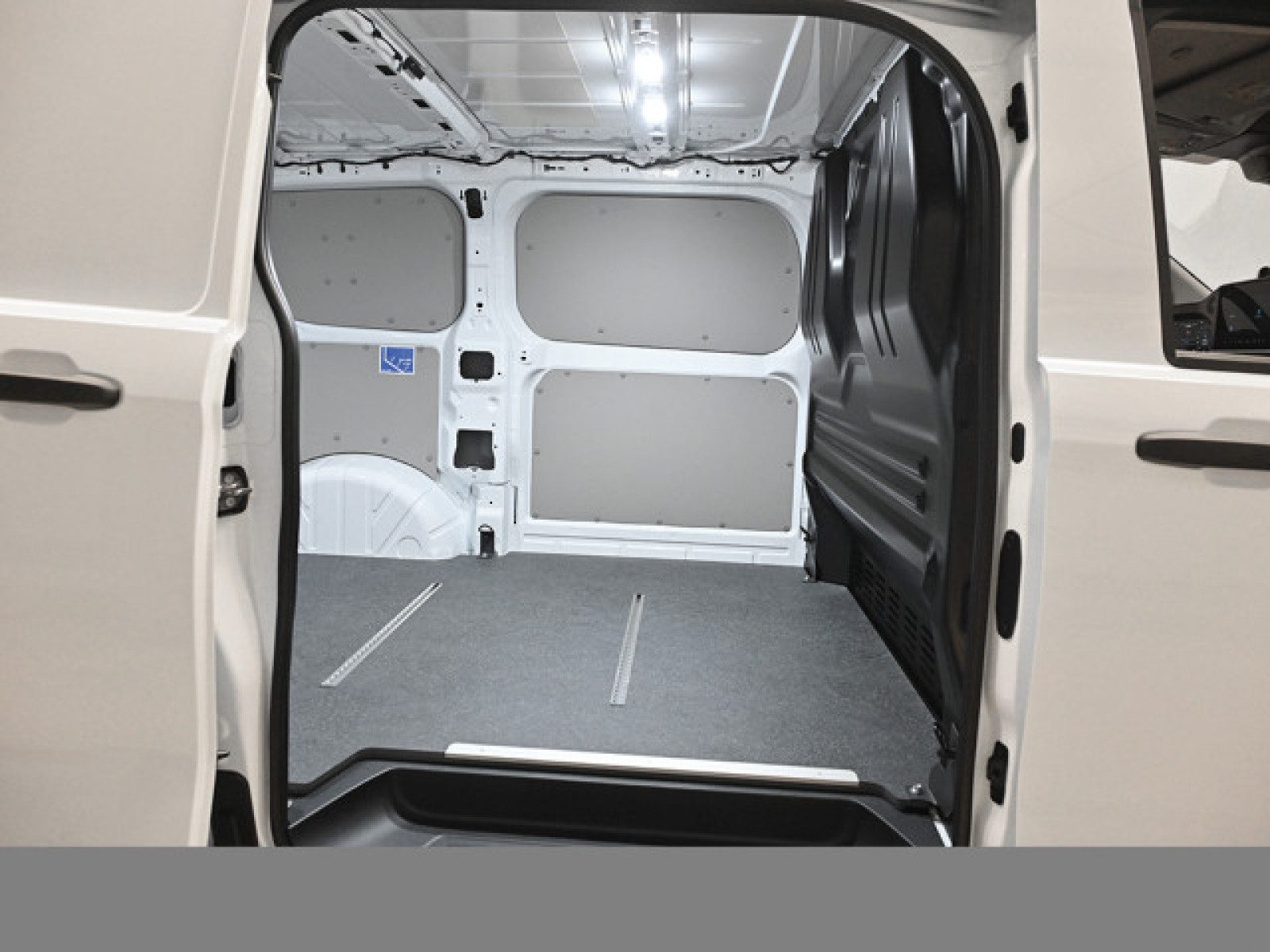 Volkswagen Transporter Kasten – Bild 10