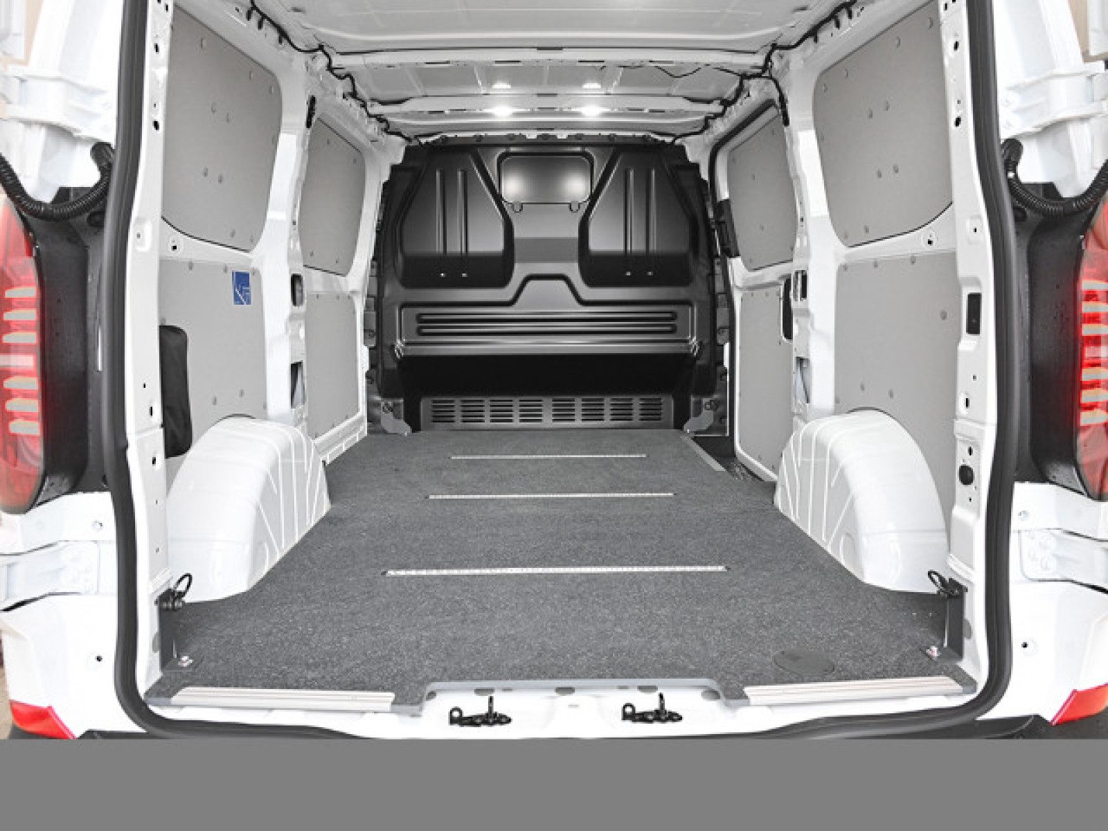 Volkswagen Transporter Kasten – Bild 9