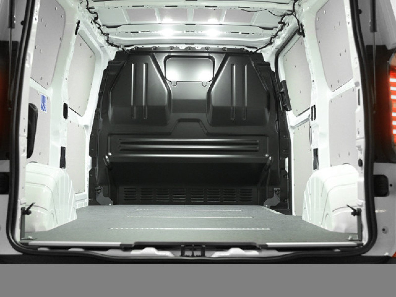 Volkswagen Transporter Kasten – Bild 9