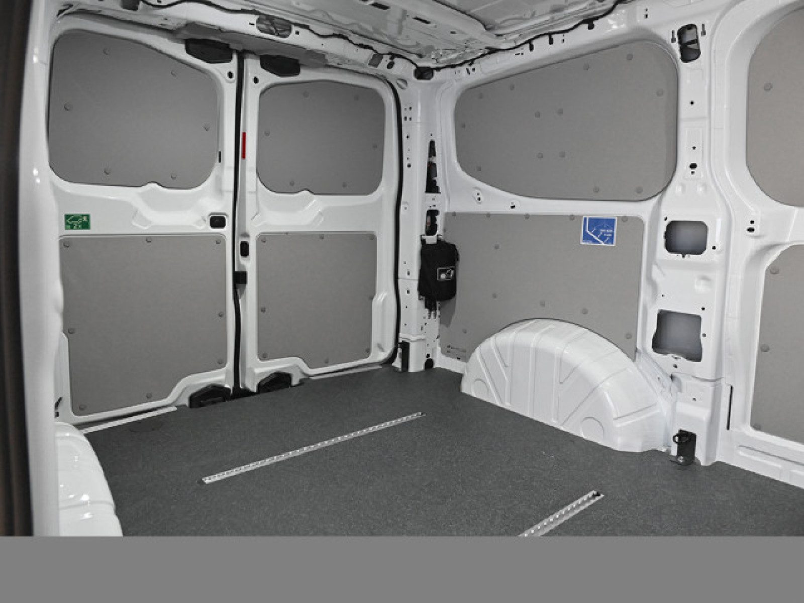 Volkswagen Transporter Kasten – Bild 11