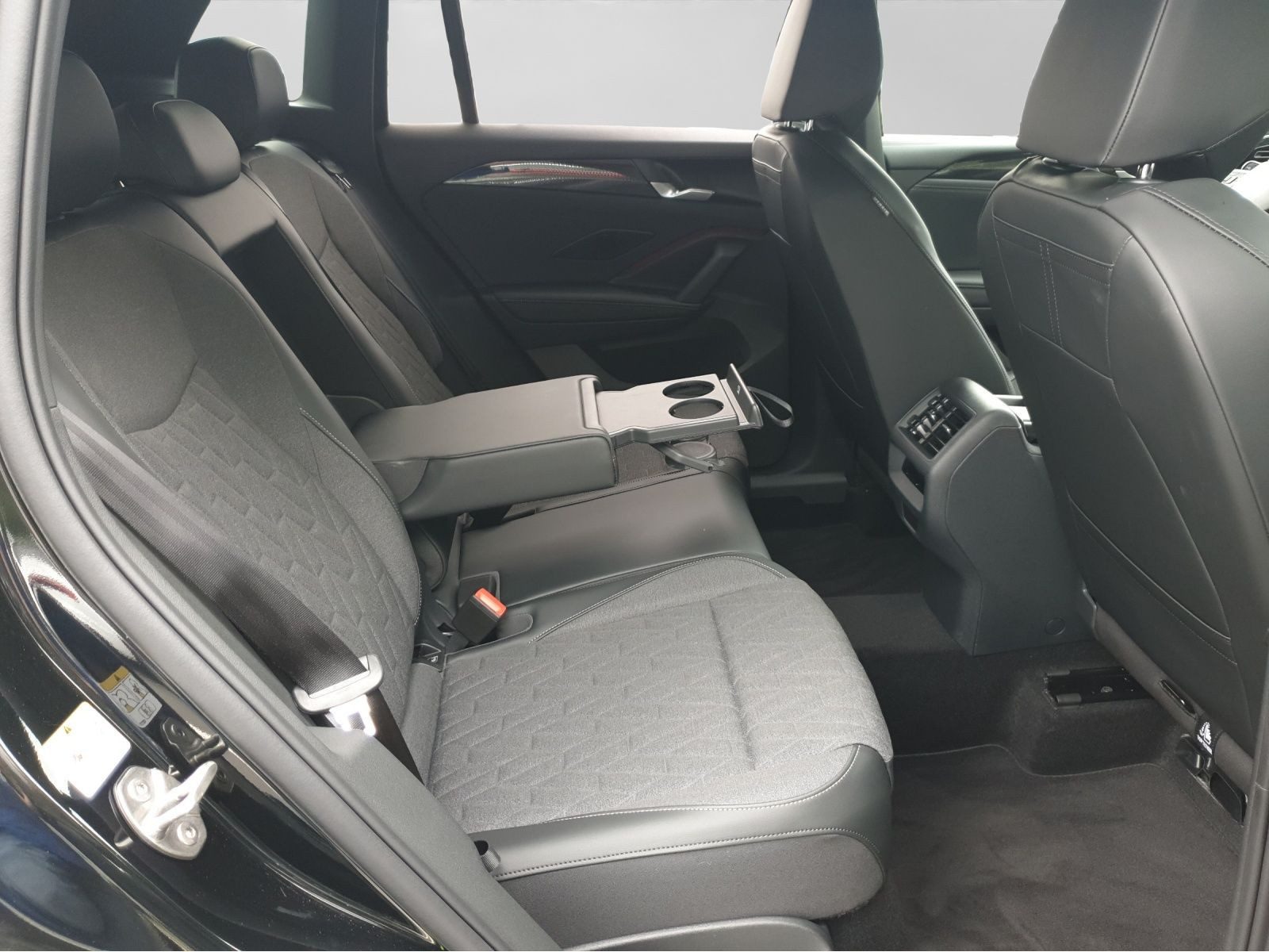 Volkswagen Tiguan – Bild 6