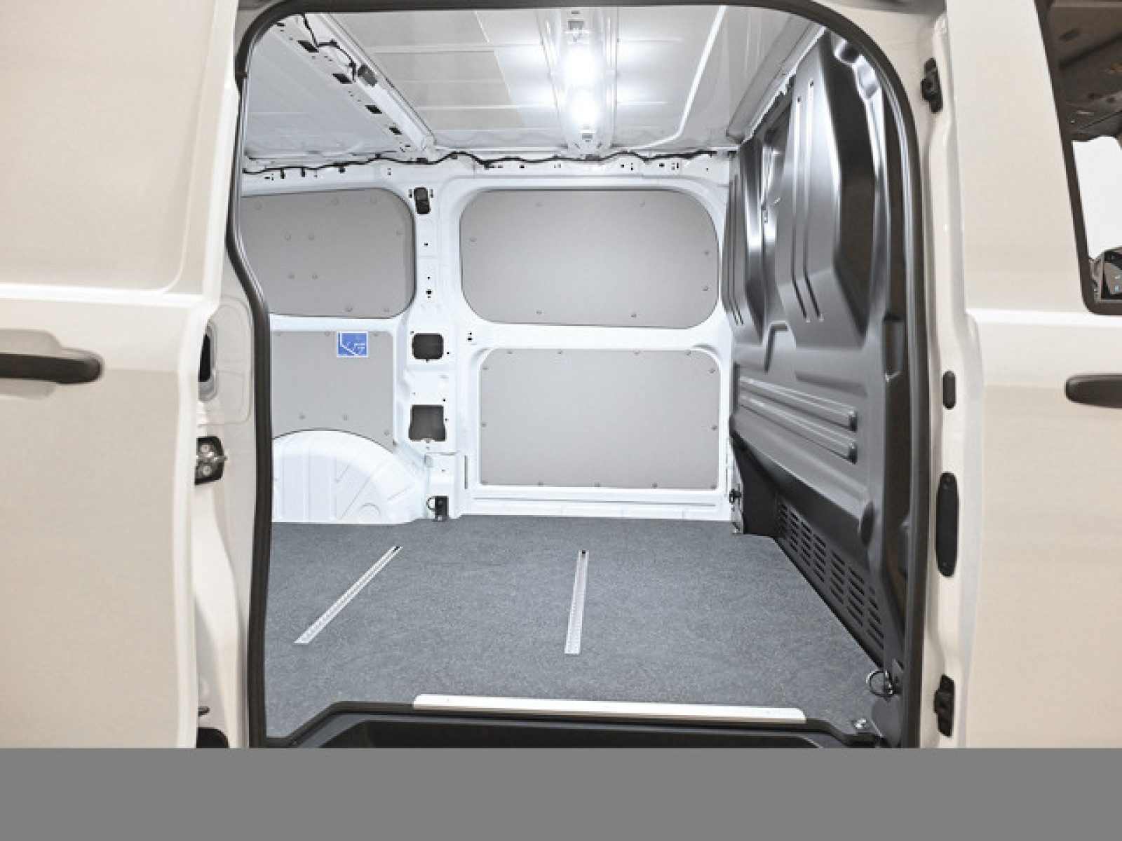 Volkswagen Transporter Kasten – Bild 10