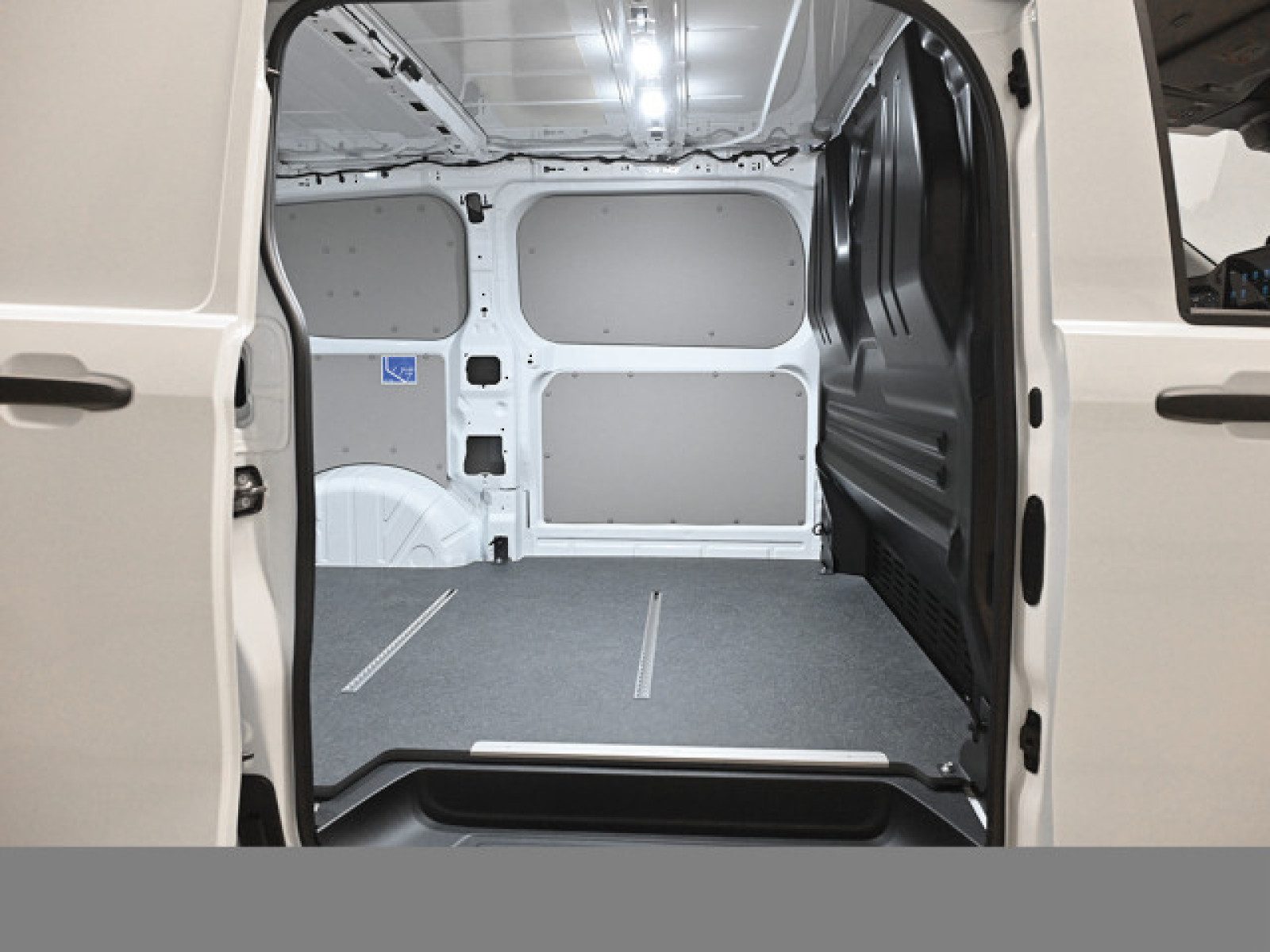 Volkswagen Transporter Kasten – Bild 10