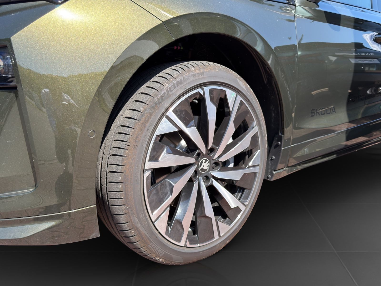 Skoda Enyaq – Foto 7