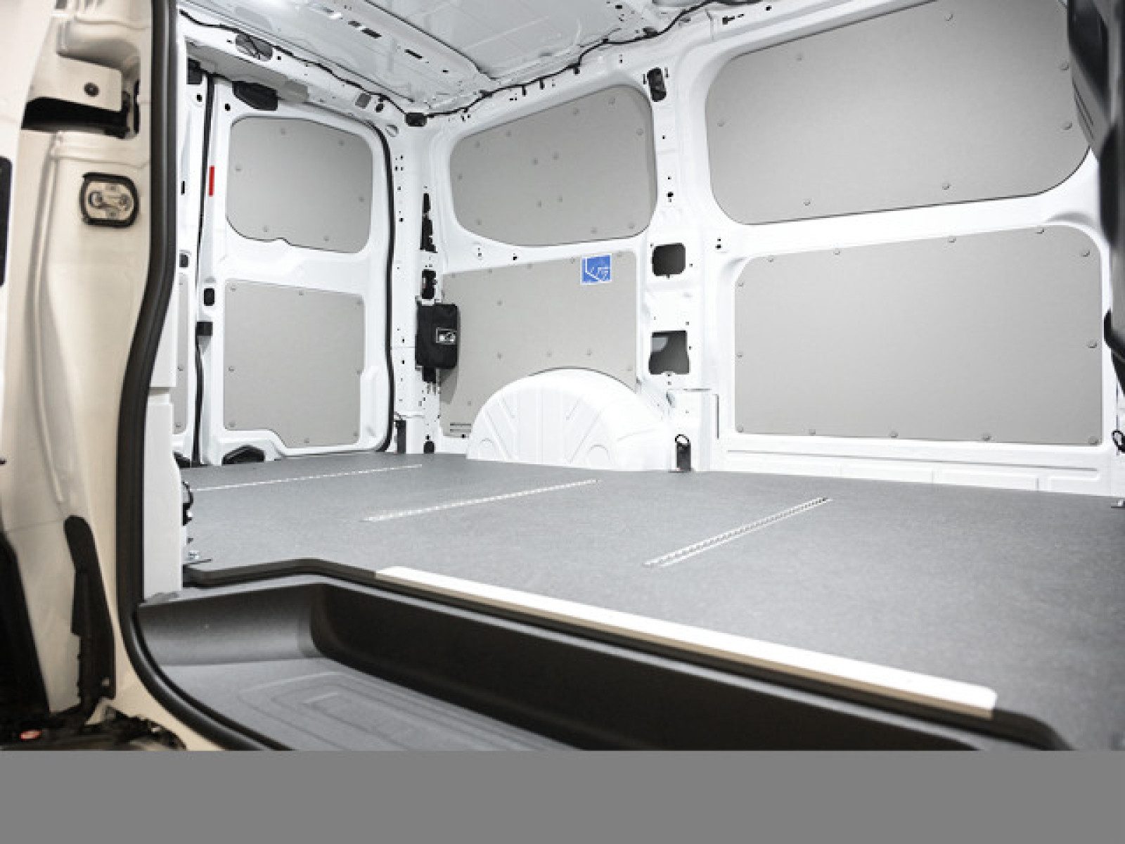 Volkswagen Transporter Kasten – Bild 11