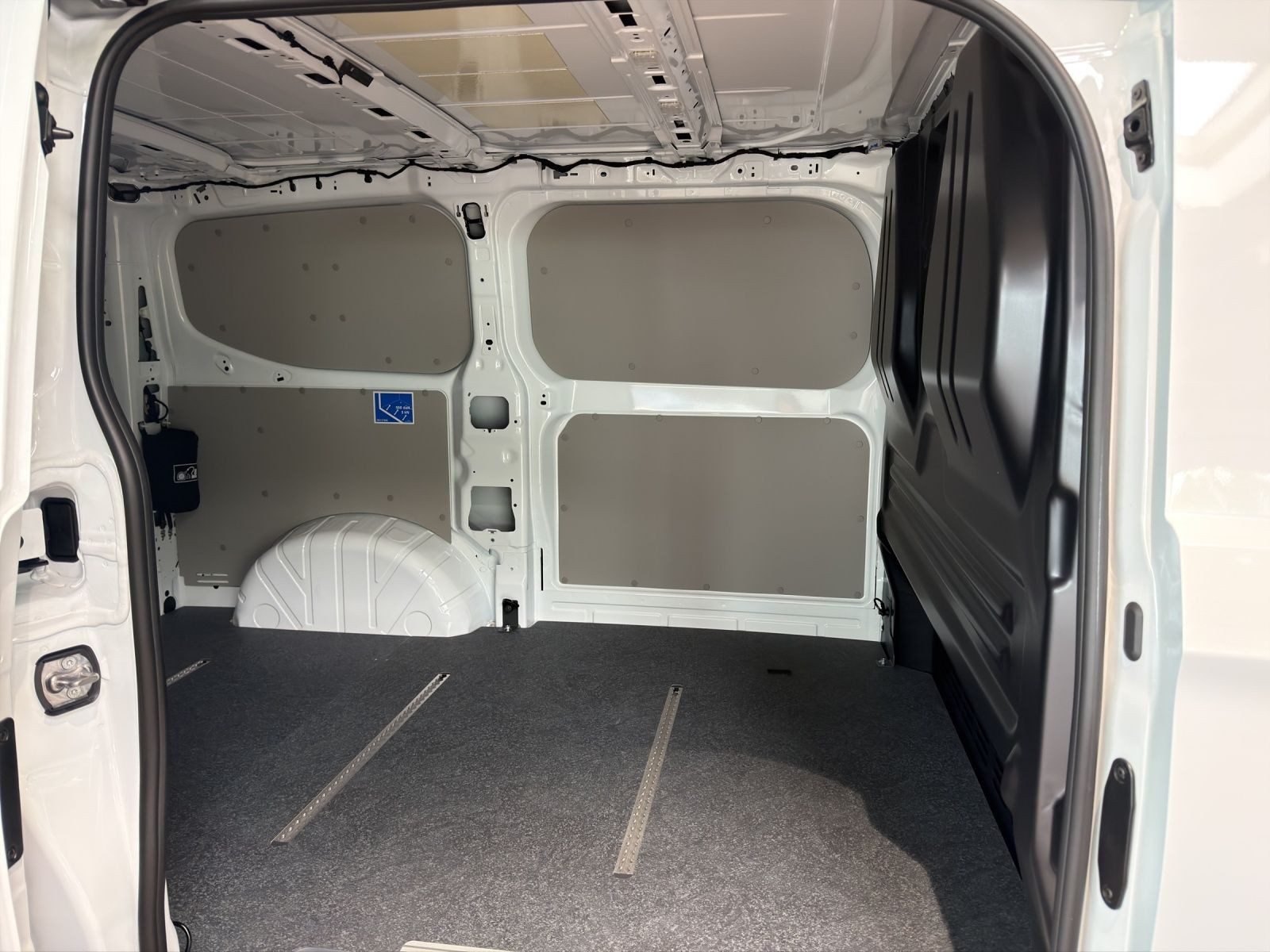 Volkswagen Transporter Kasten – Bild 6