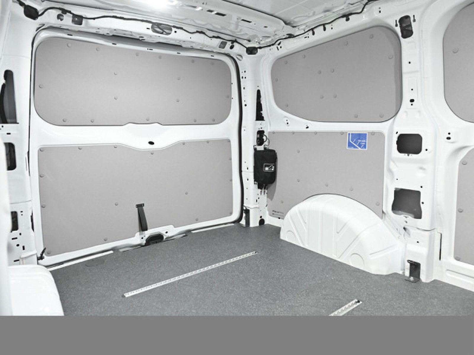 Volkswagen Transporter Kasten – Bild 11