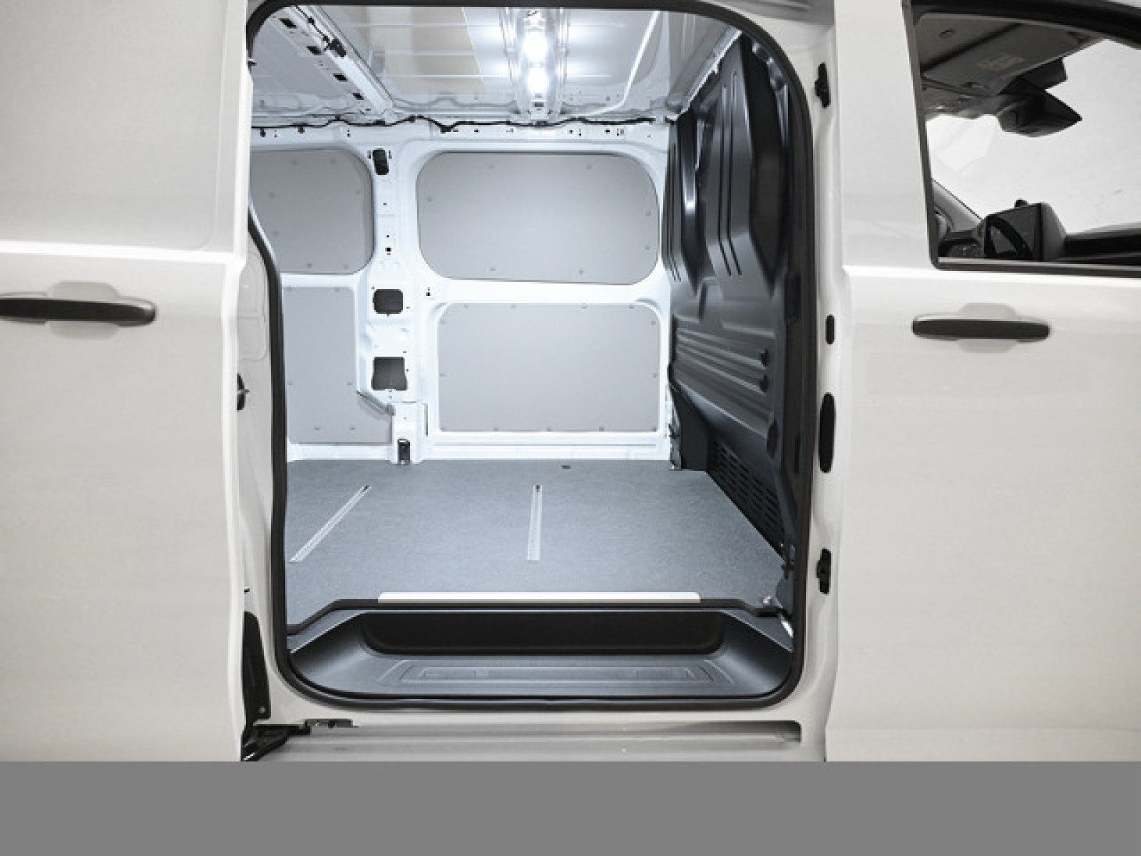 Volkswagen Transporter Kasten – Bild 10
