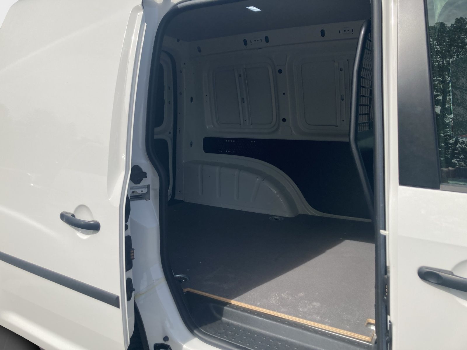 Volkswagen Caddy – Bild 6