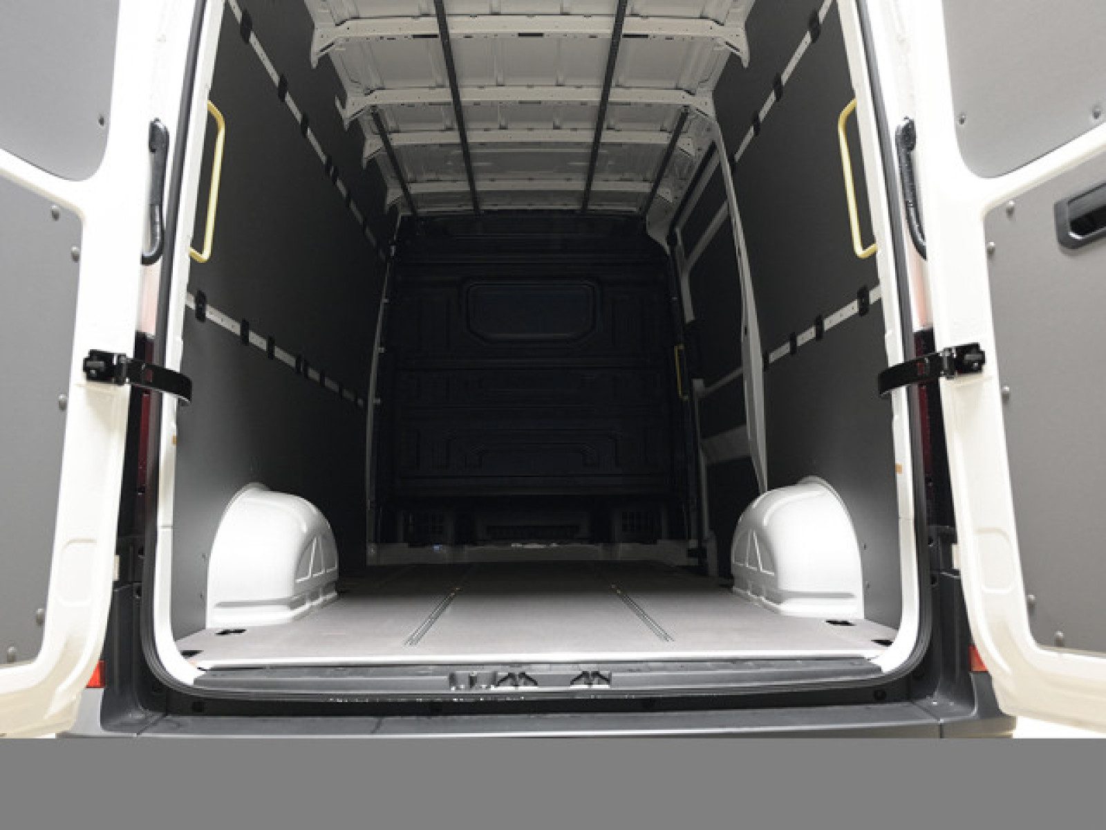 Volkswagen Crafter – Bild 9