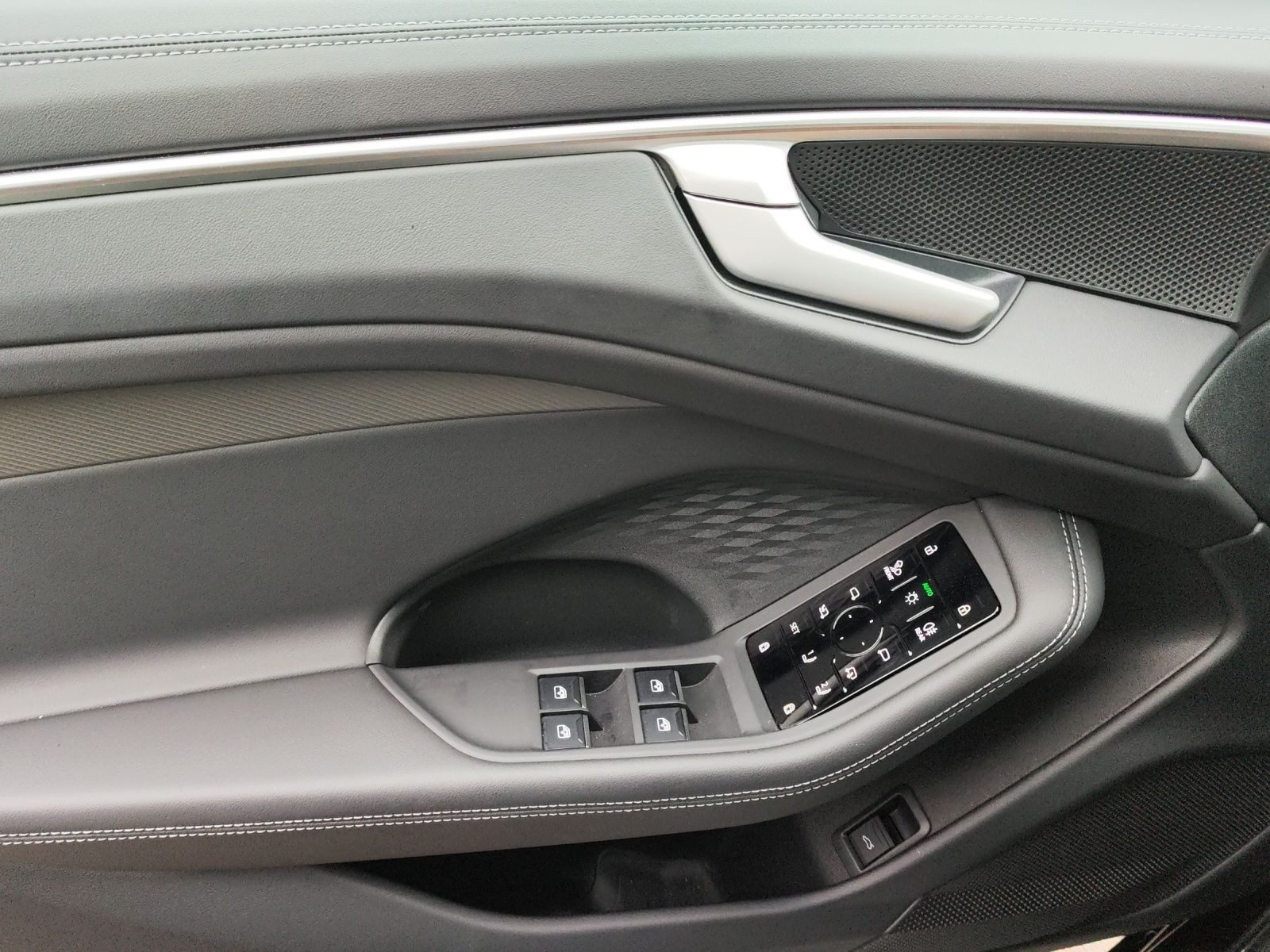 Audi A6 Avant – Bild 8