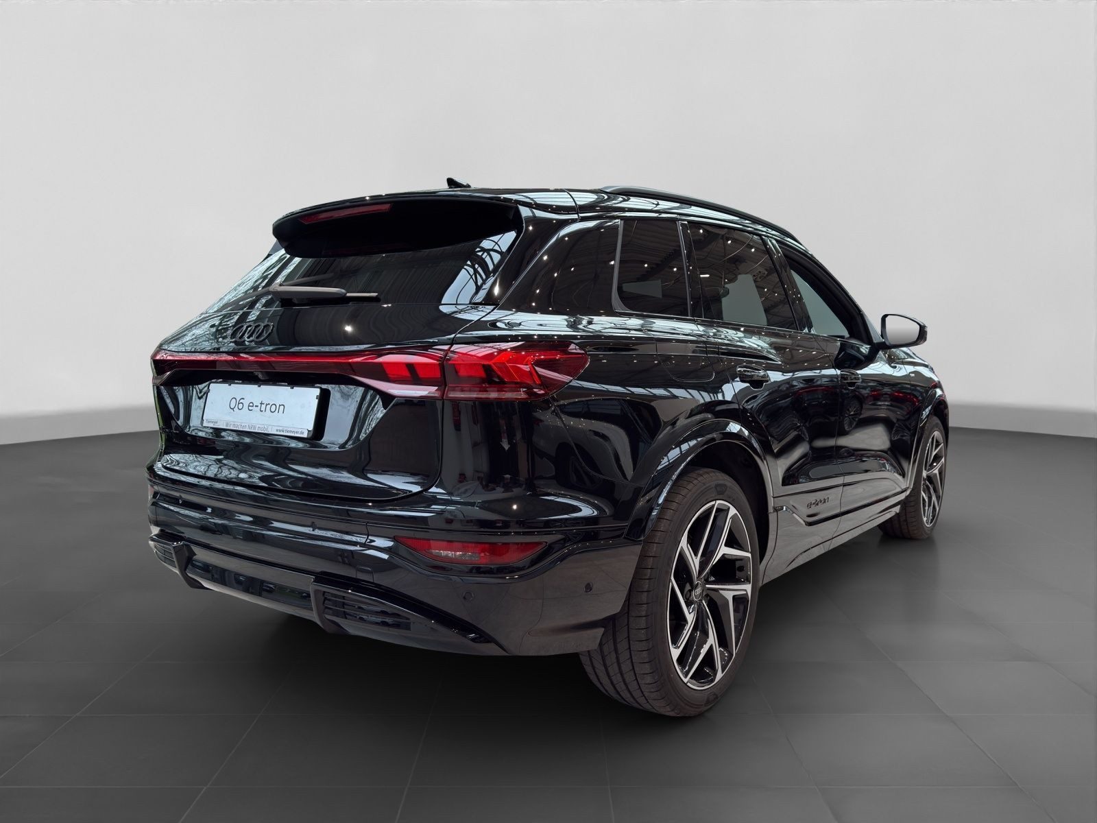 Audi Q6 e-tron – Foto 3