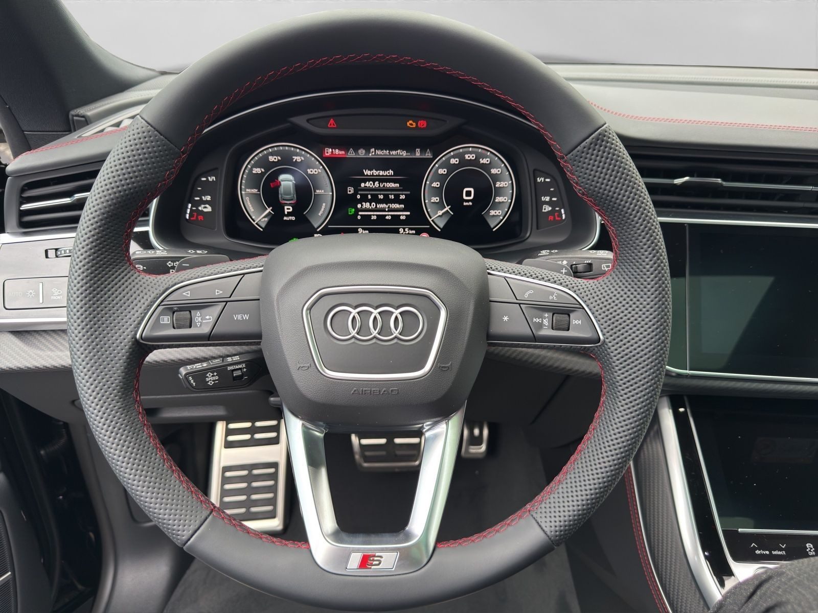 Audi Q8 – Foto 9
