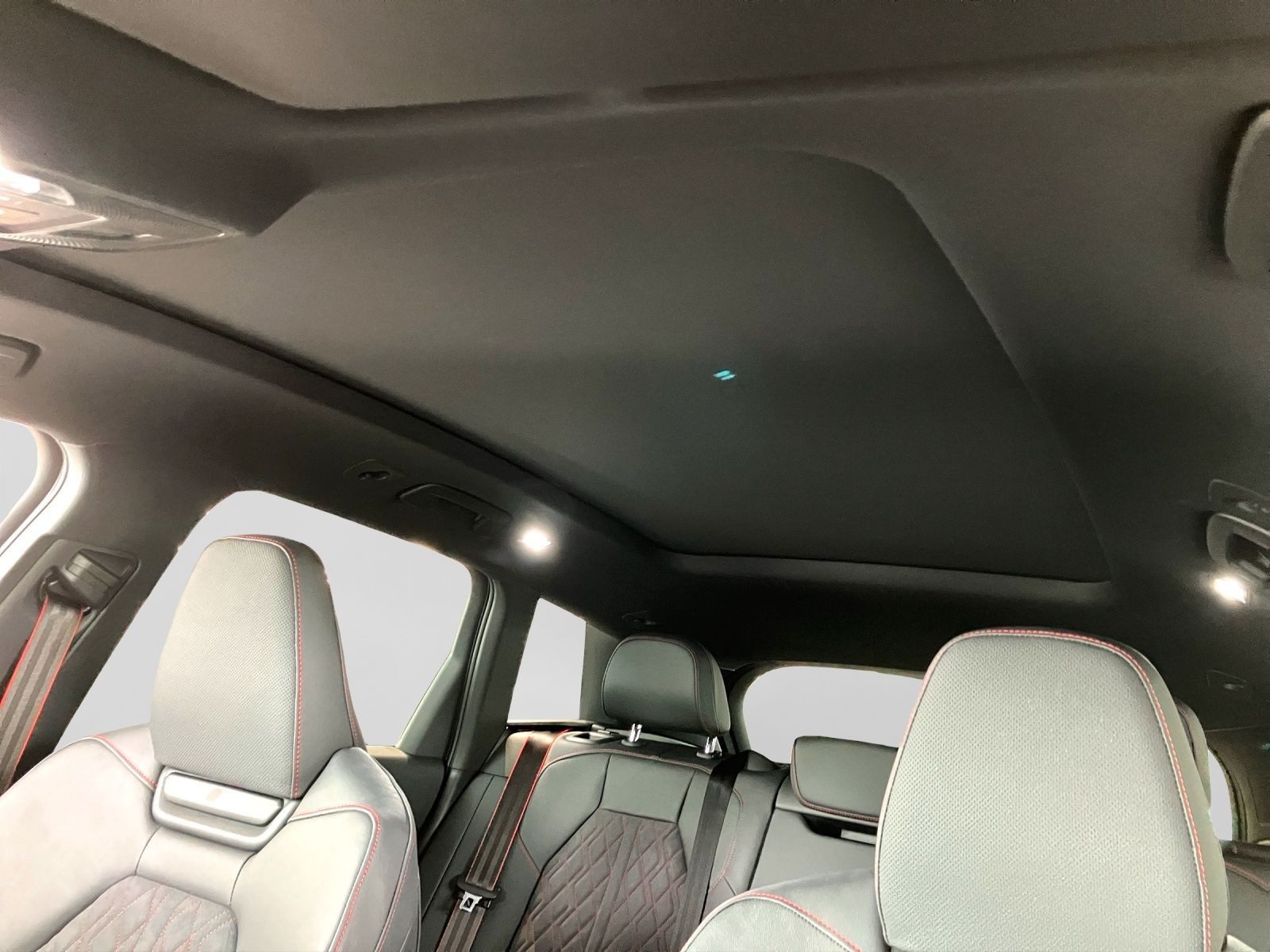 Audi Q6 e-tron – Foto 18