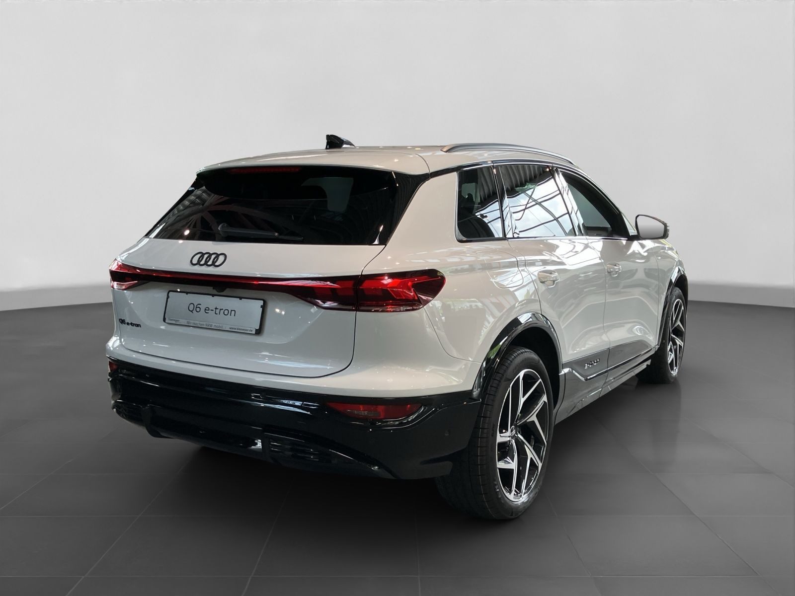 Audi Q6 e-tron – Foto 3