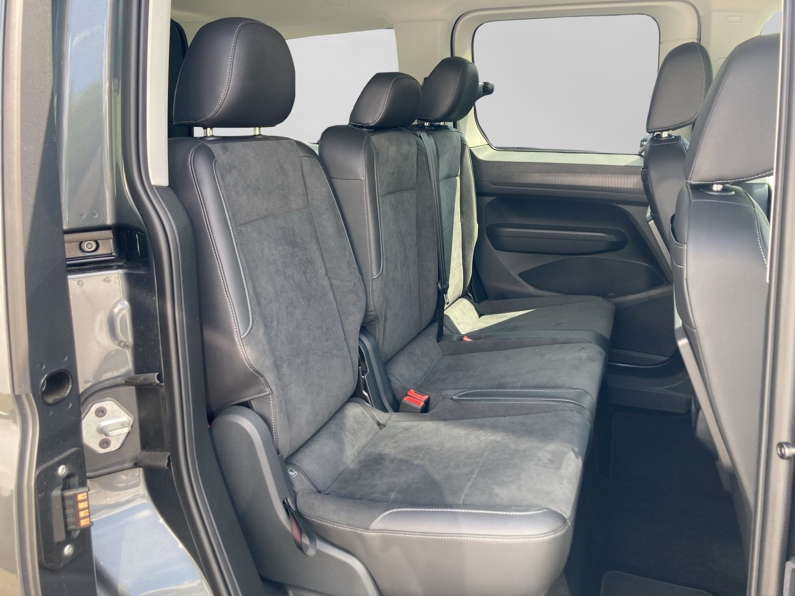 Volkswagen Caddy – Bild 6
