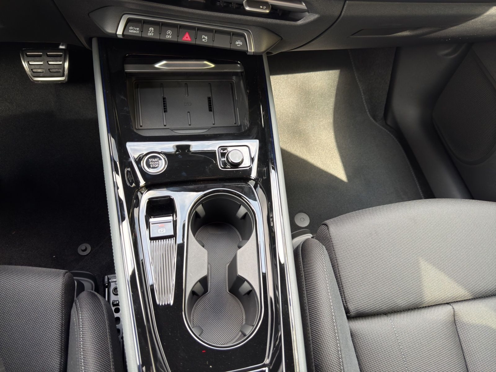 Audi Q3 – Foto 16