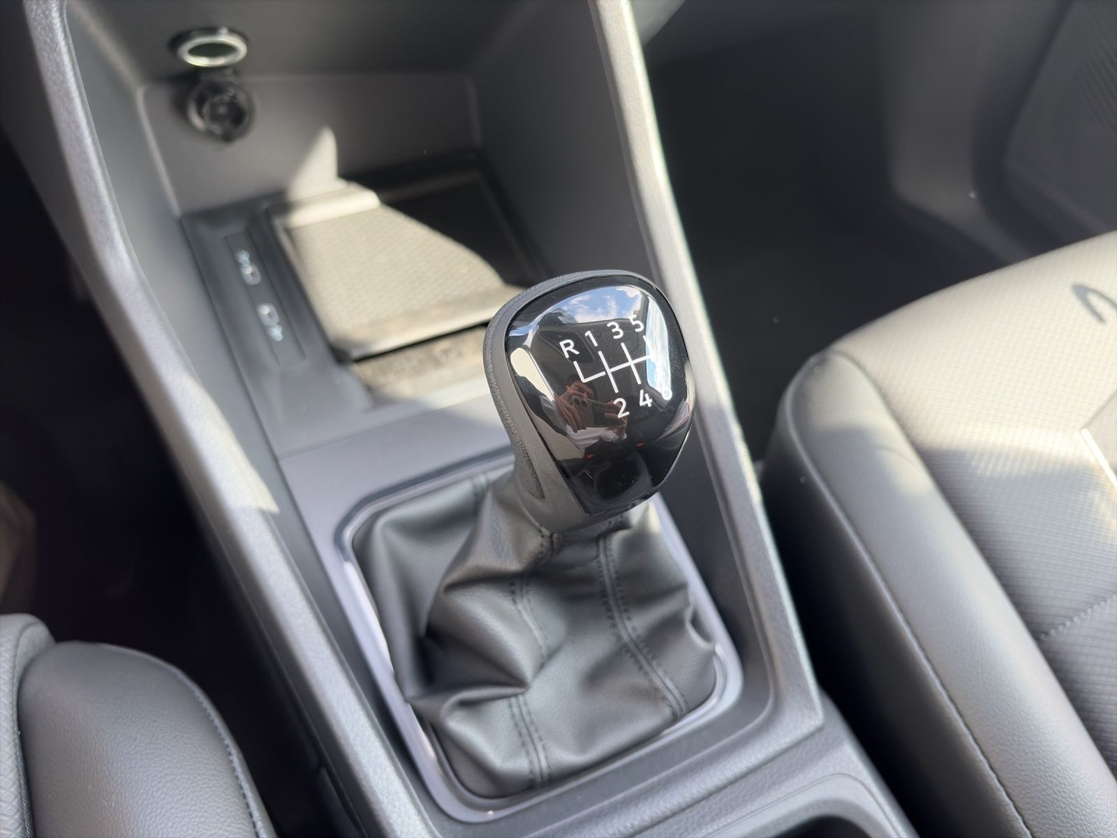 Volkswagen Caddy – Bild 11