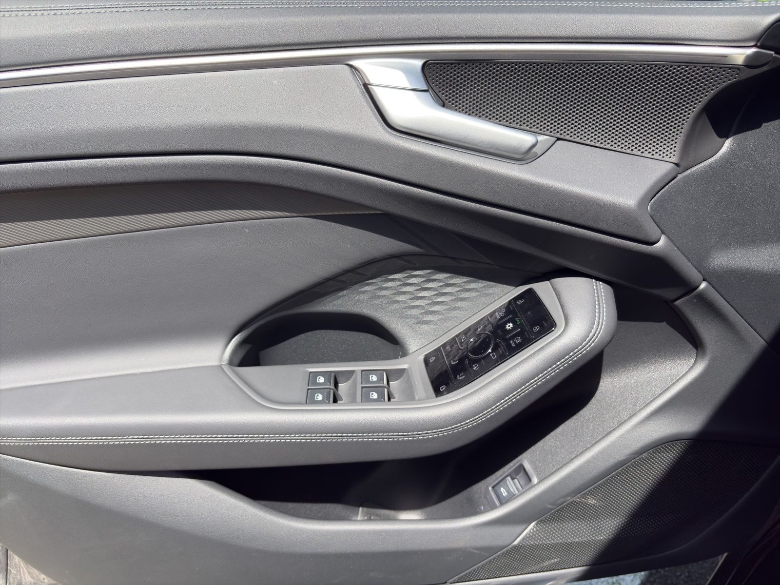 Audi A6 Avant – Foto 8
