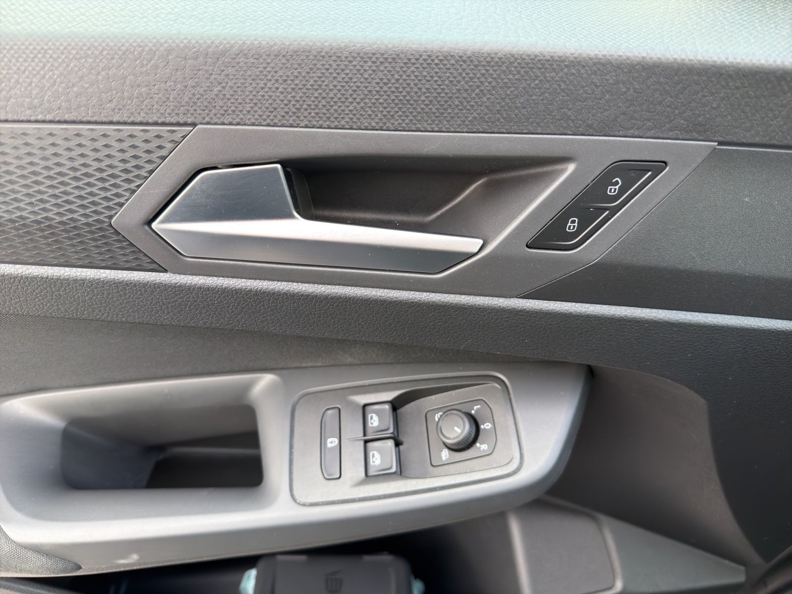 Volkswagen Caddy – Bild 8