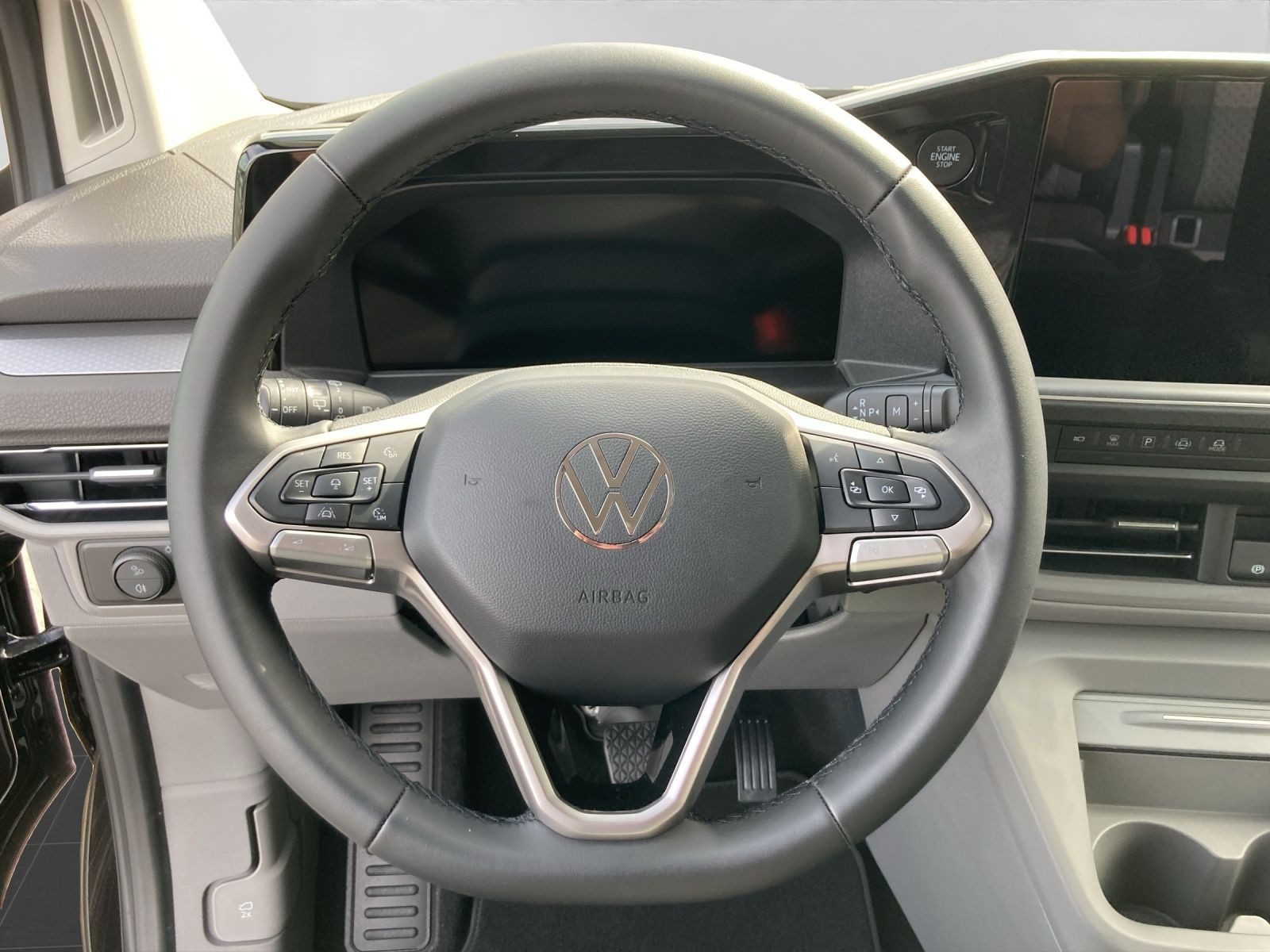 Volkswagen T7 Caravelle – Bild 9
