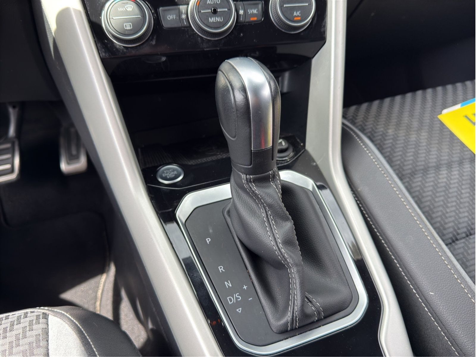 Volkswagen T-Roc Cabriolet – Bild 11
