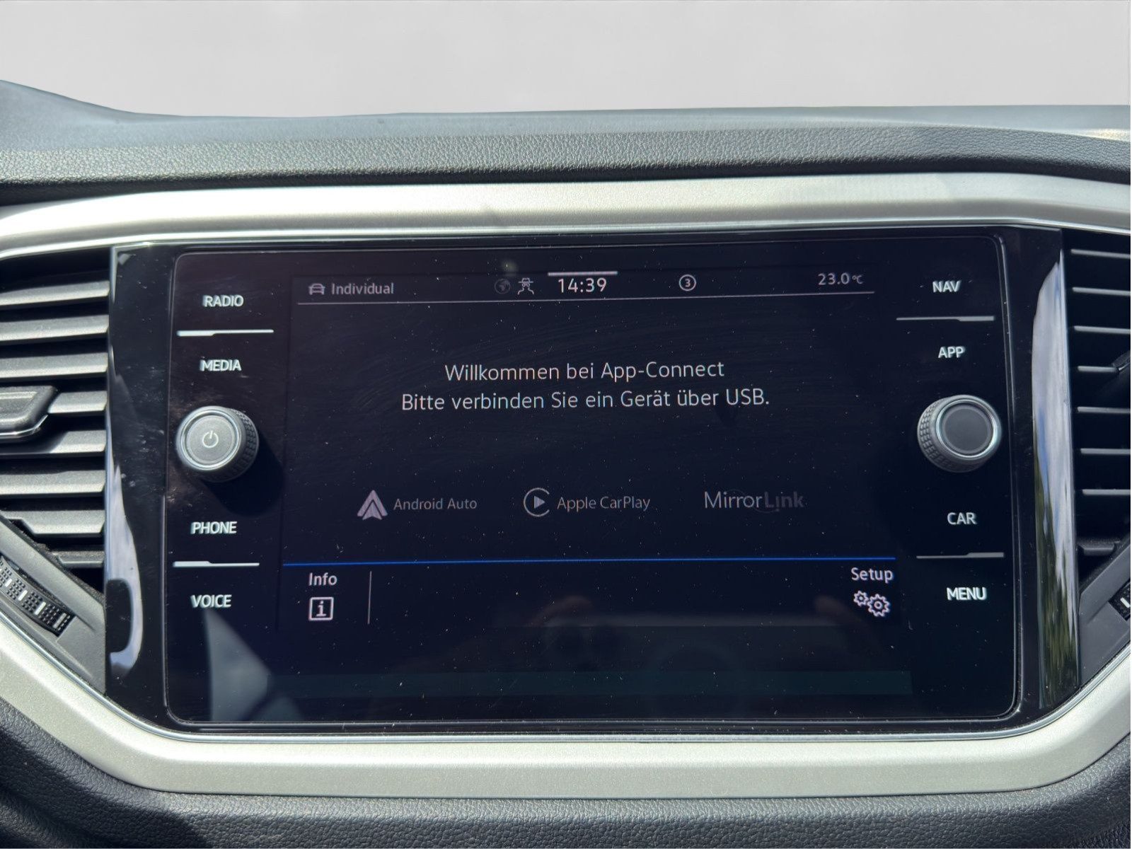 Volkswagen T-Roc Cabriolet – Bild 14