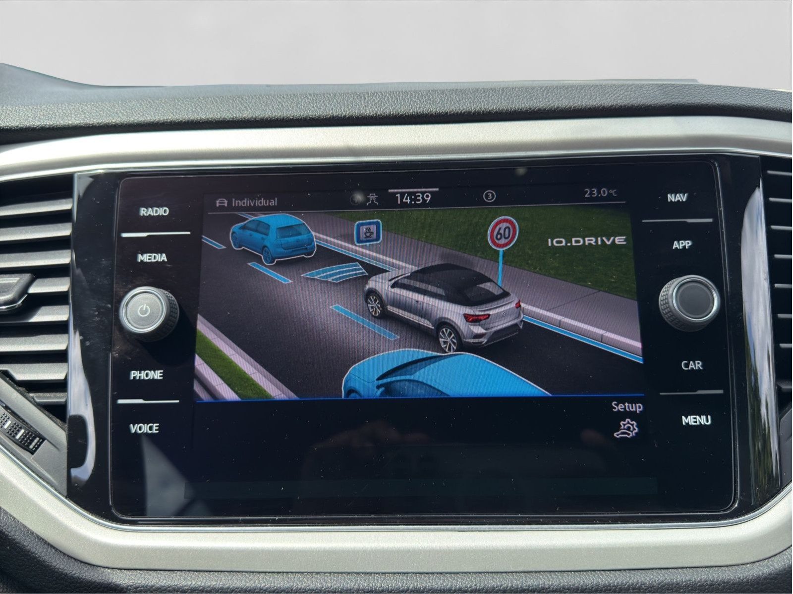 Volkswagen T-Roc Cabriolet – Bild 15