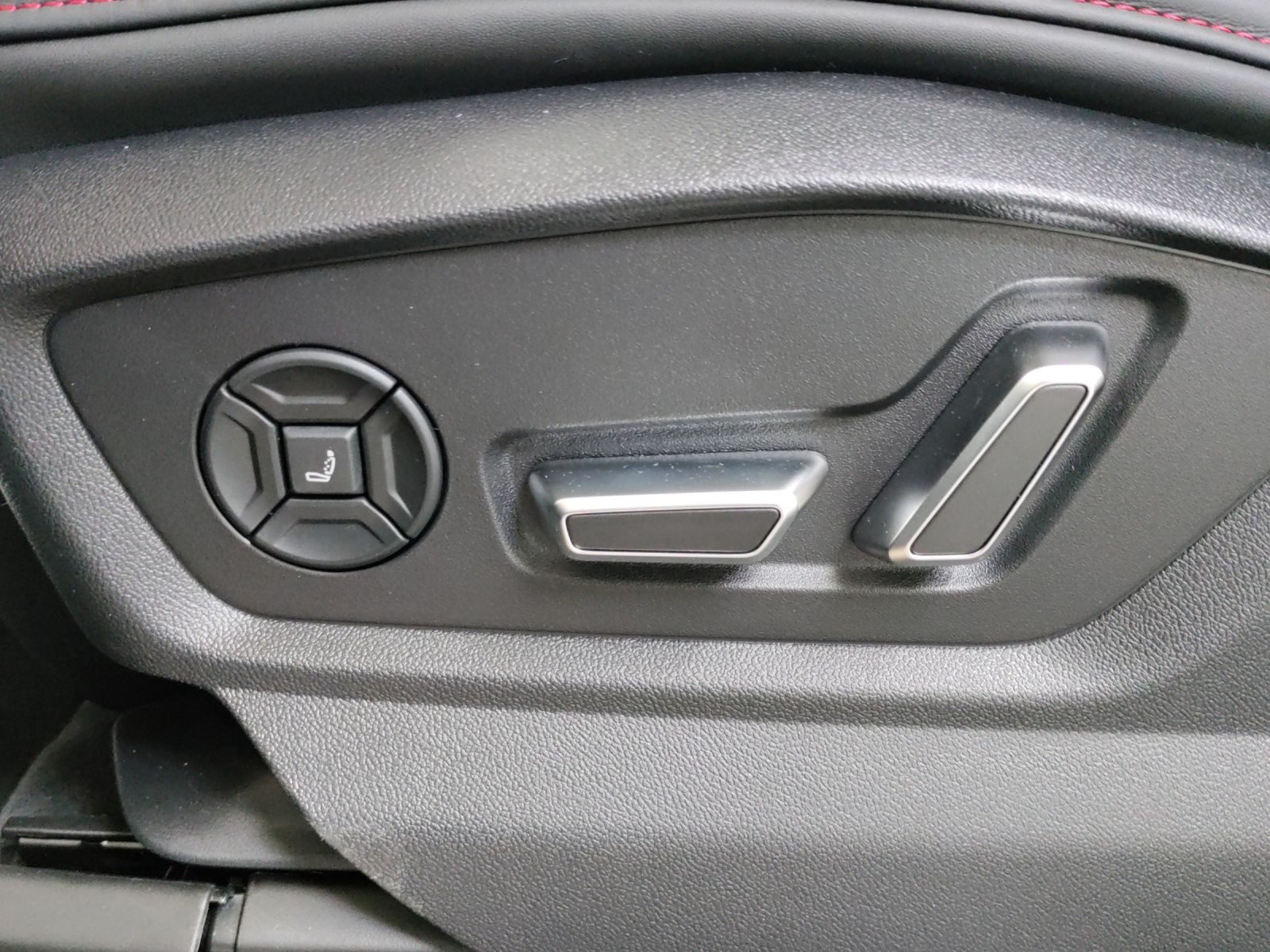 Audi Q8 – Bild 19