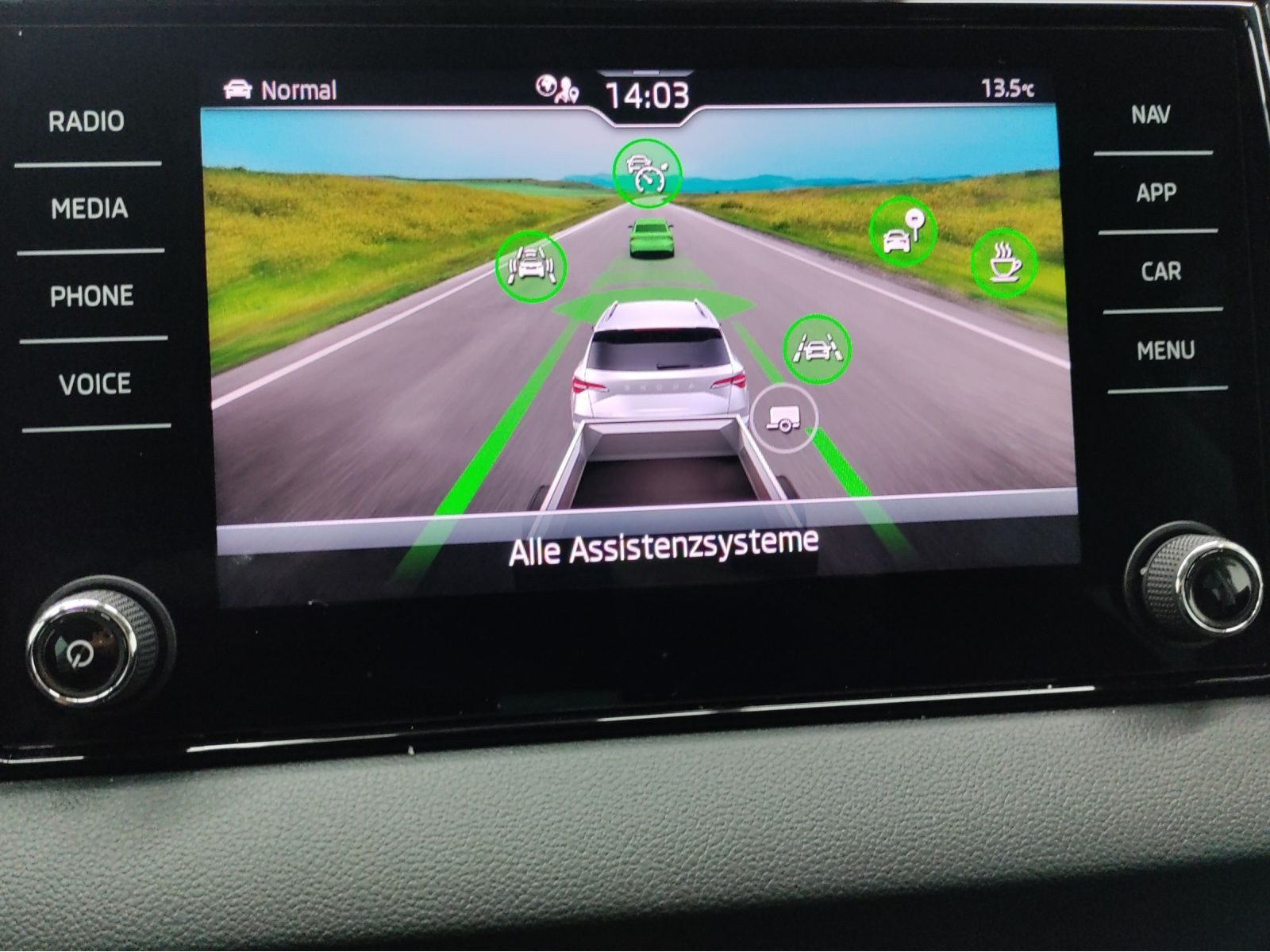 Skoda Karoq – Foto 13
