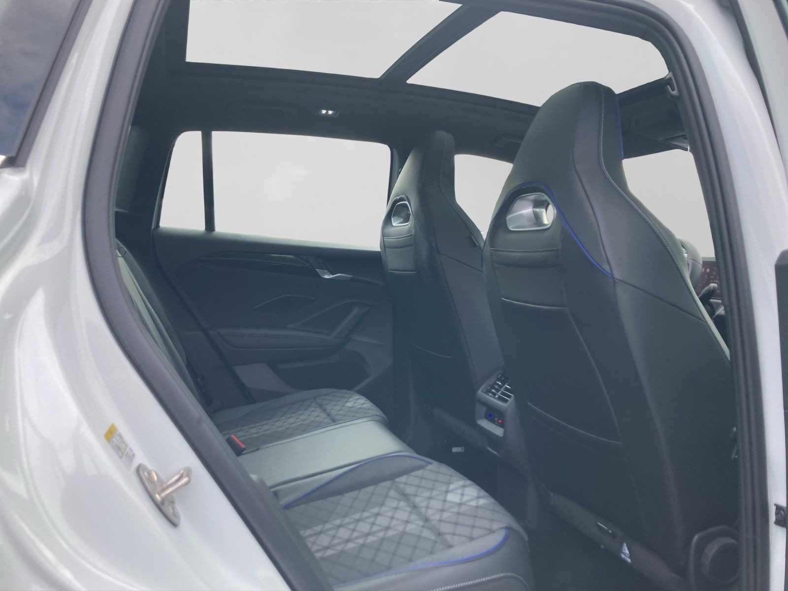 Volkswagen Tiguan – Foto 6