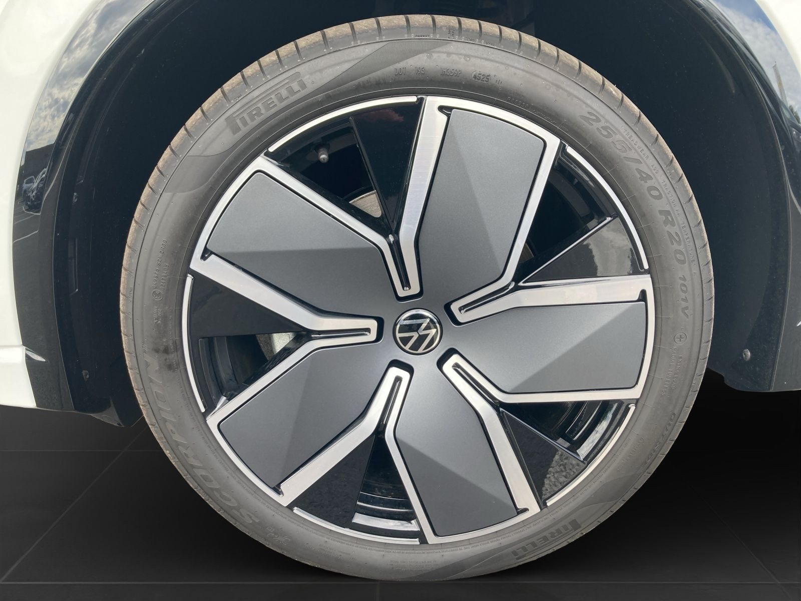 Volkswagen Tiguan – Foto 7