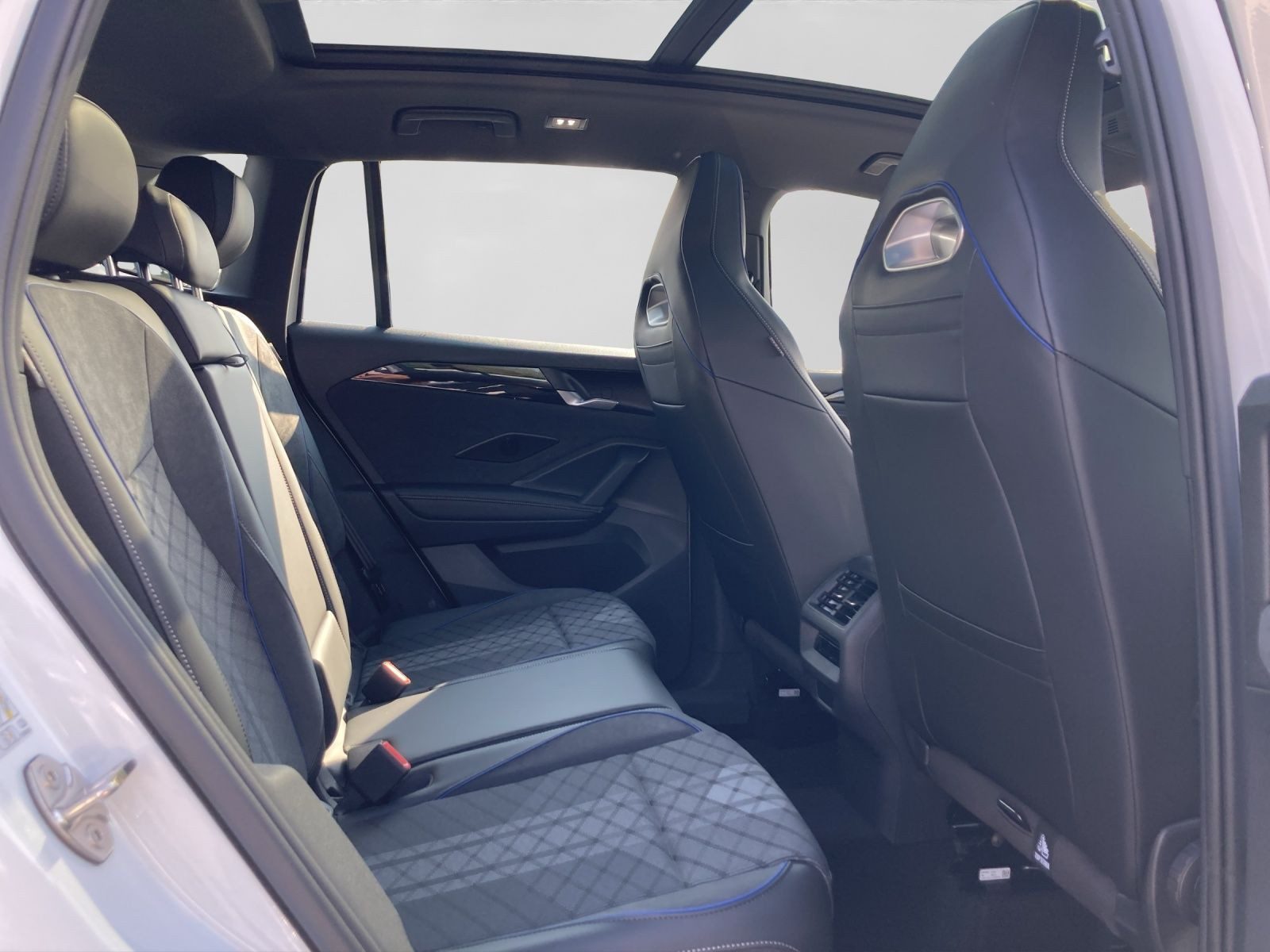 Volkswagen Tiguan – Bild 6