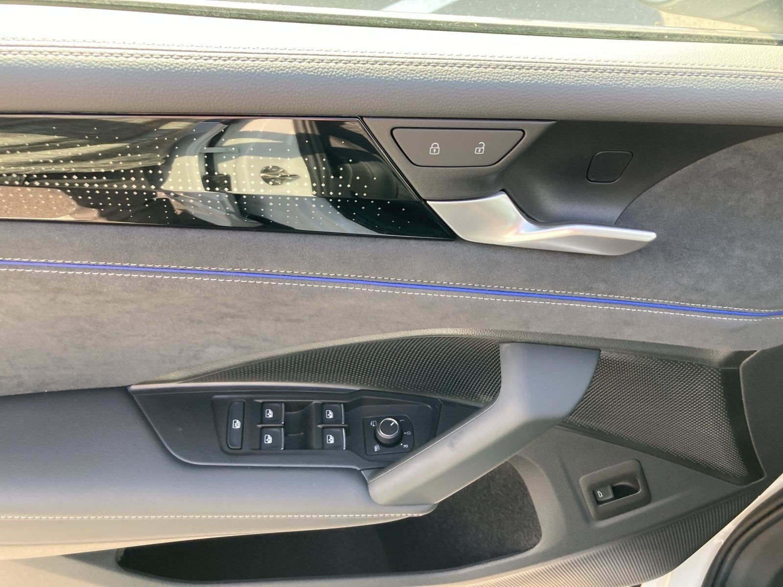 Volkswagen Tiguan – Bild 8
