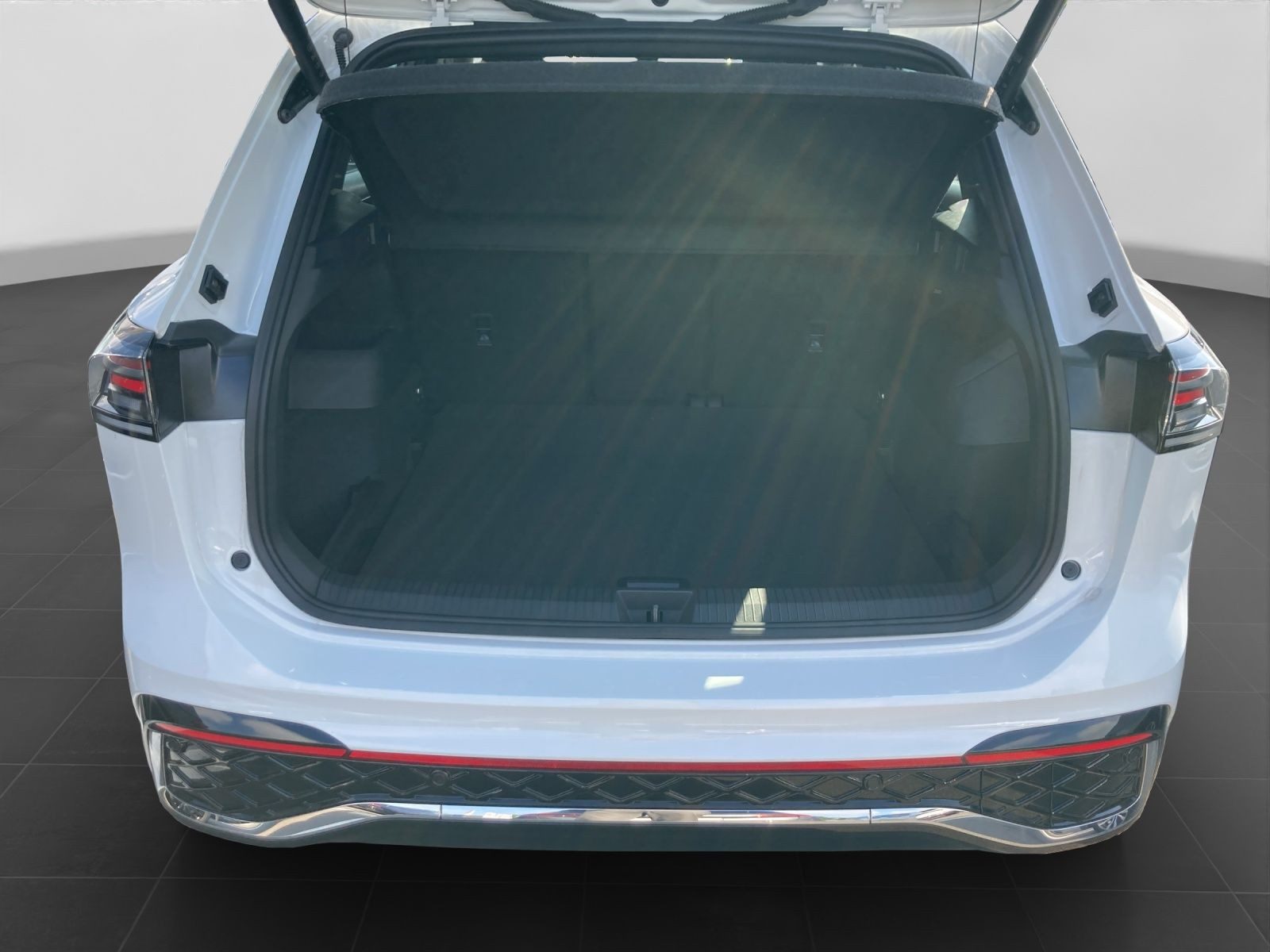 Volkswagen Tiguan – Bild 17