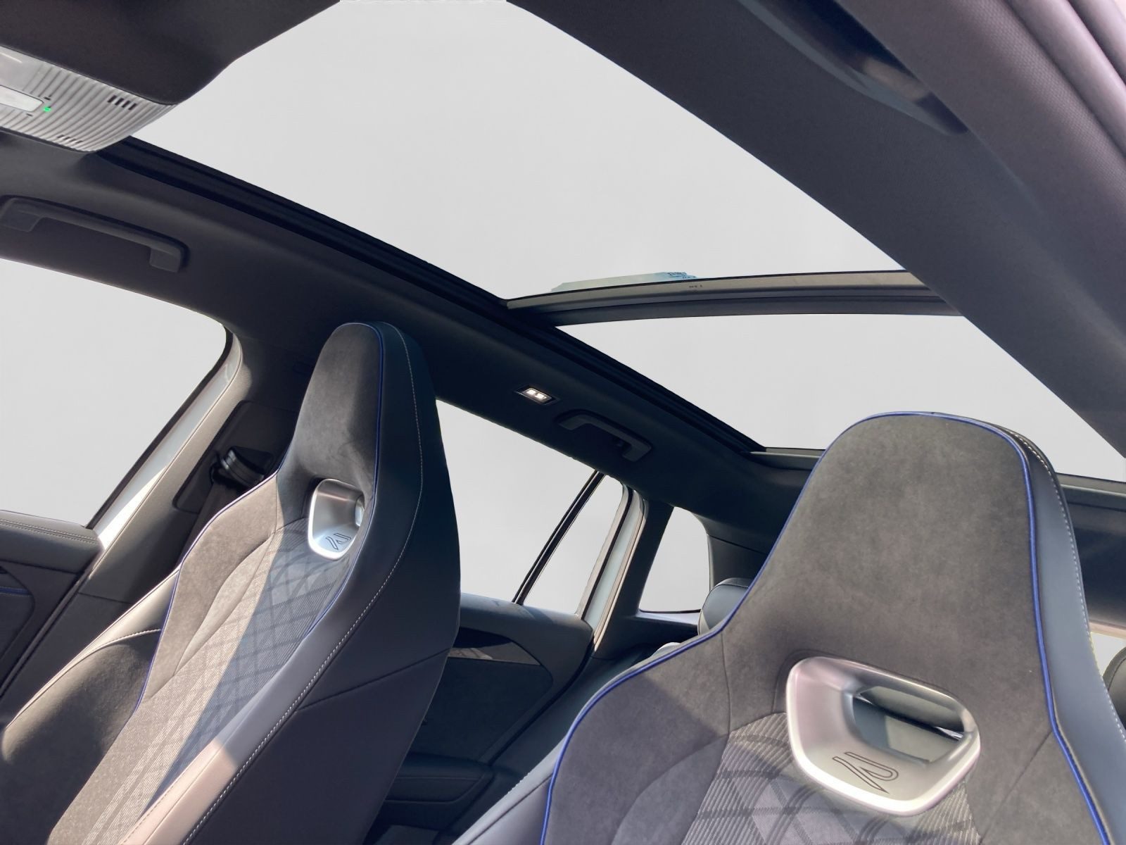 Volkswagen Tiguan – Bild 18