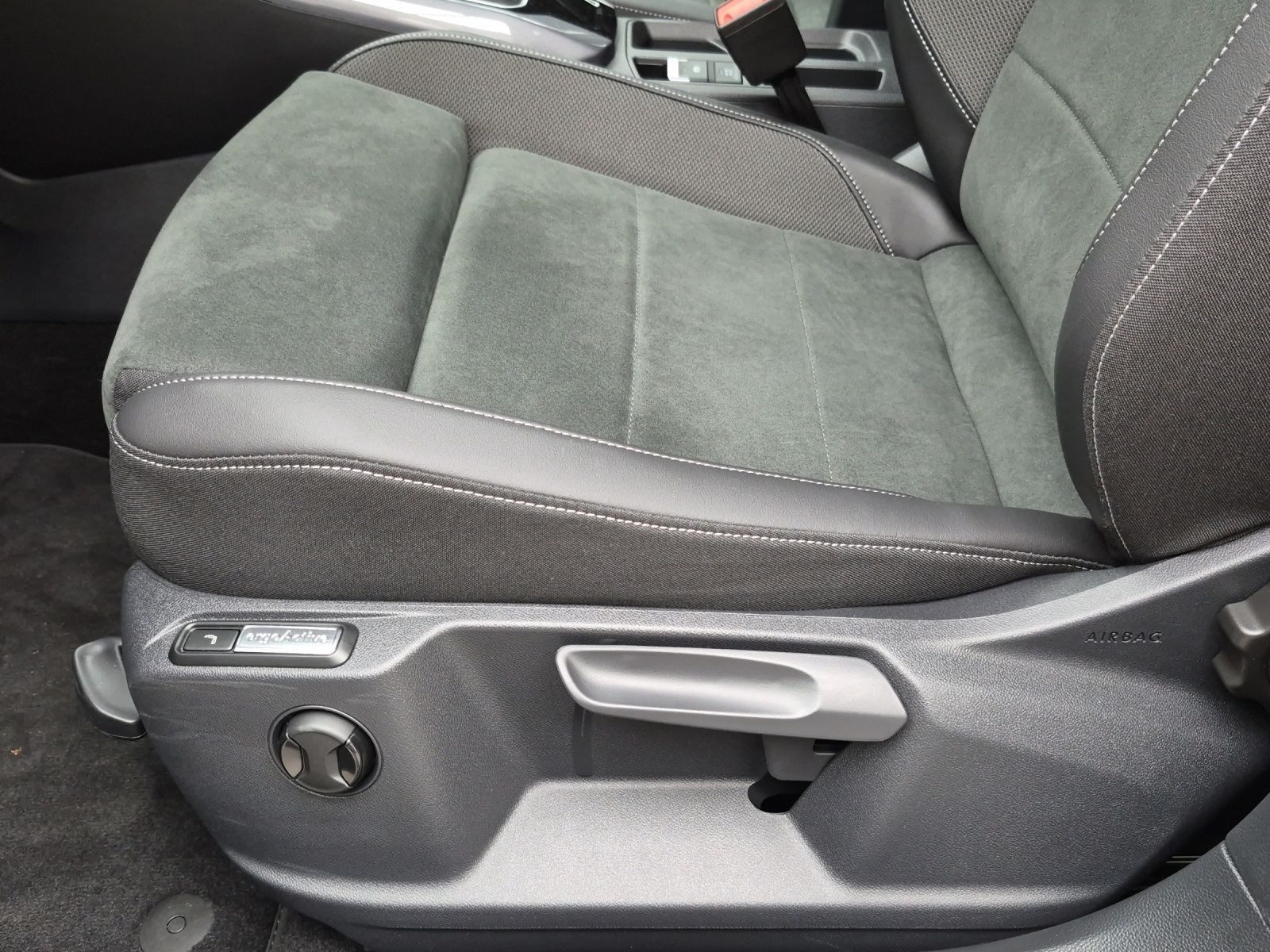 Volkswagen T-Roc – Bild 19