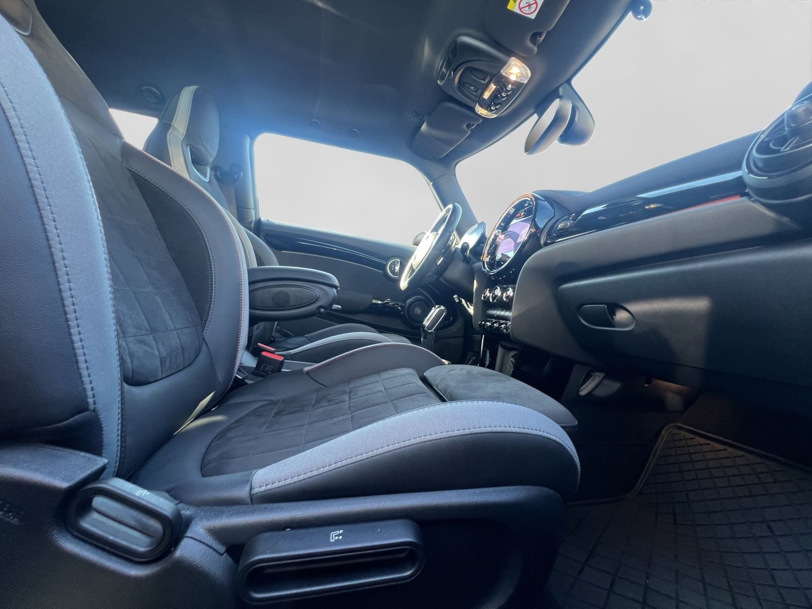 MINI (BMW) John Cooper Works – Bild 4