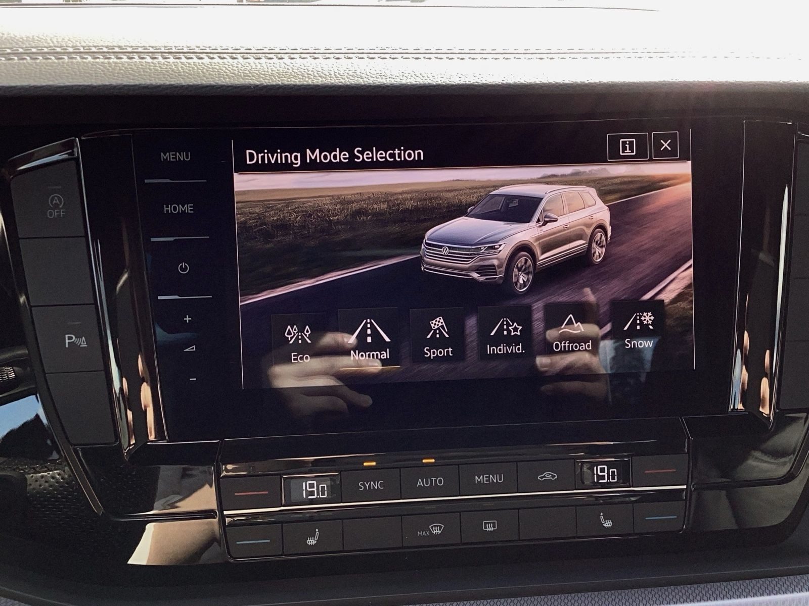 Volkswagen Touareg – Bild 14