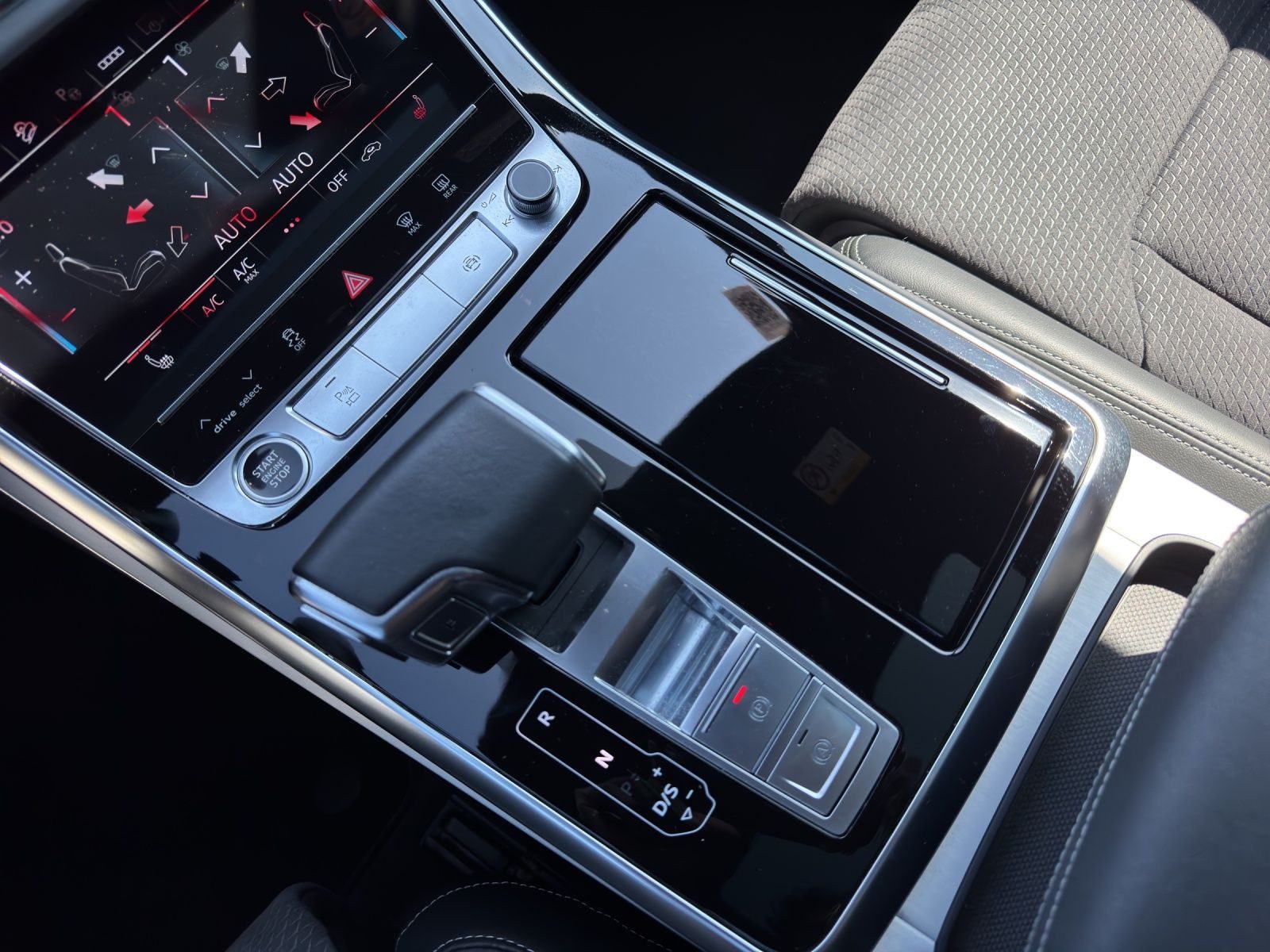 Audi Q7 – Foto 11